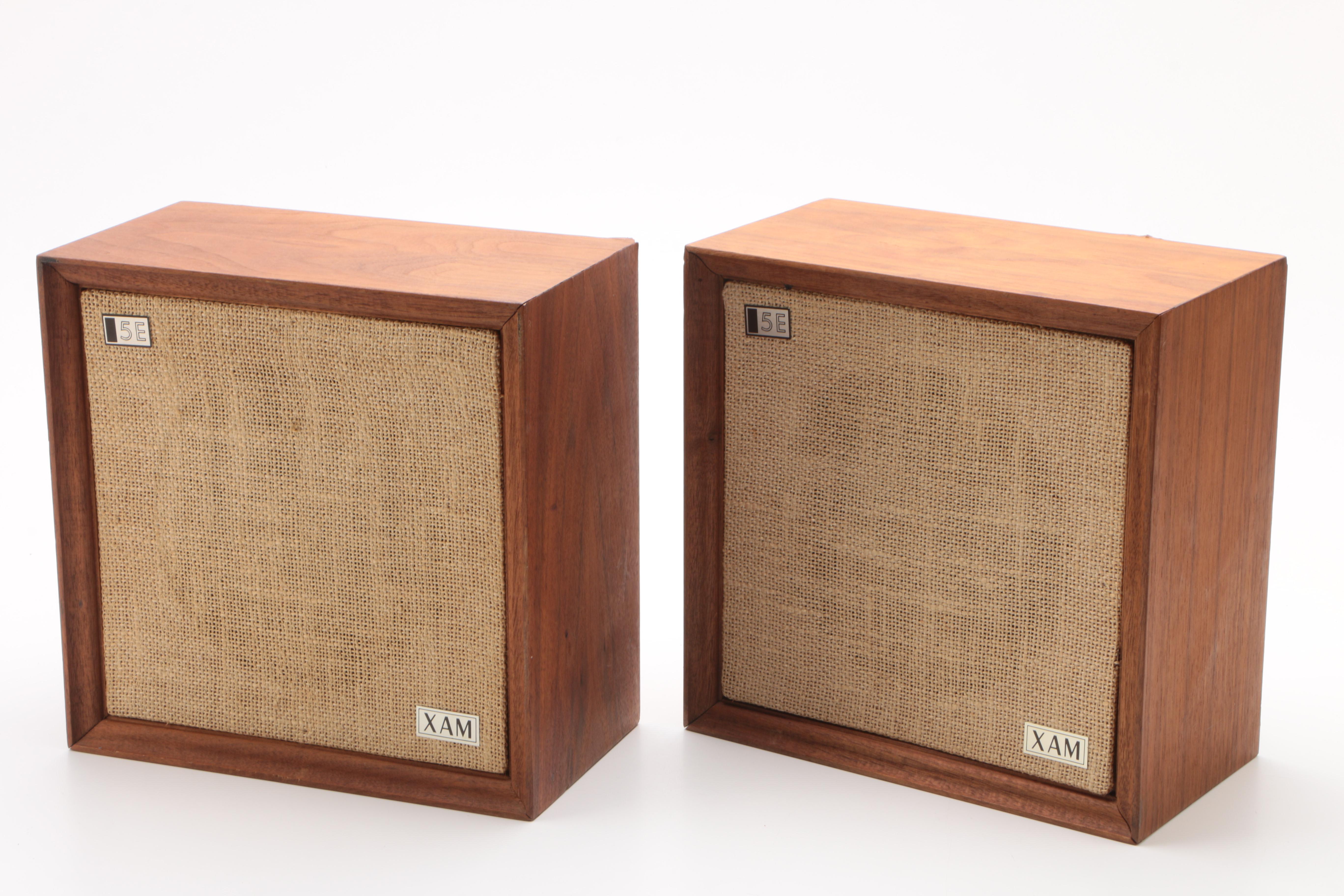 1970s Fisher 205 AM/FM Stereo Receiver, Technics Turntable and XAM 5E Speakers