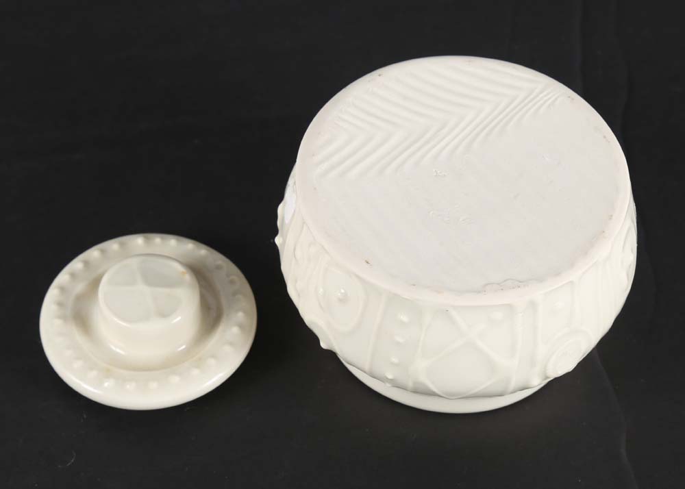 ZPots Wheel Thrown Porcelain Cream and Sugar Set