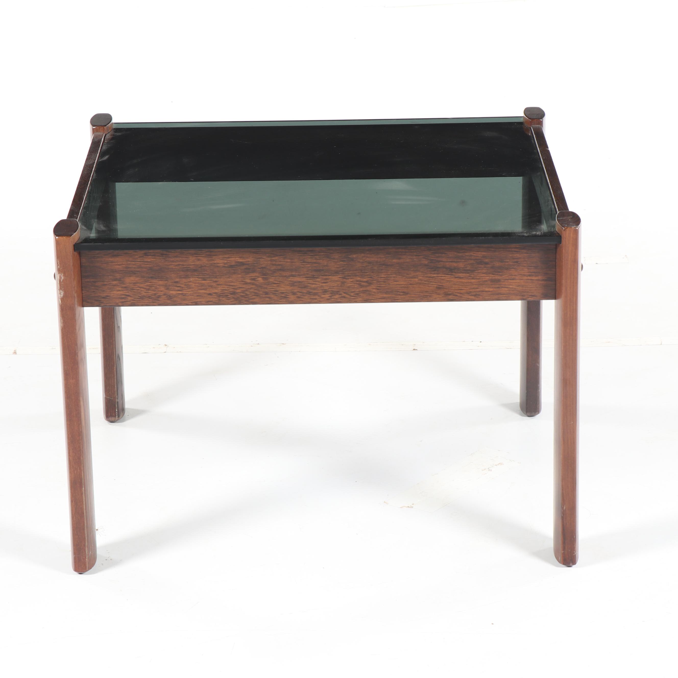 Mid Century Modern Rosewood Lafer Style Side Table, Mid 20th Century