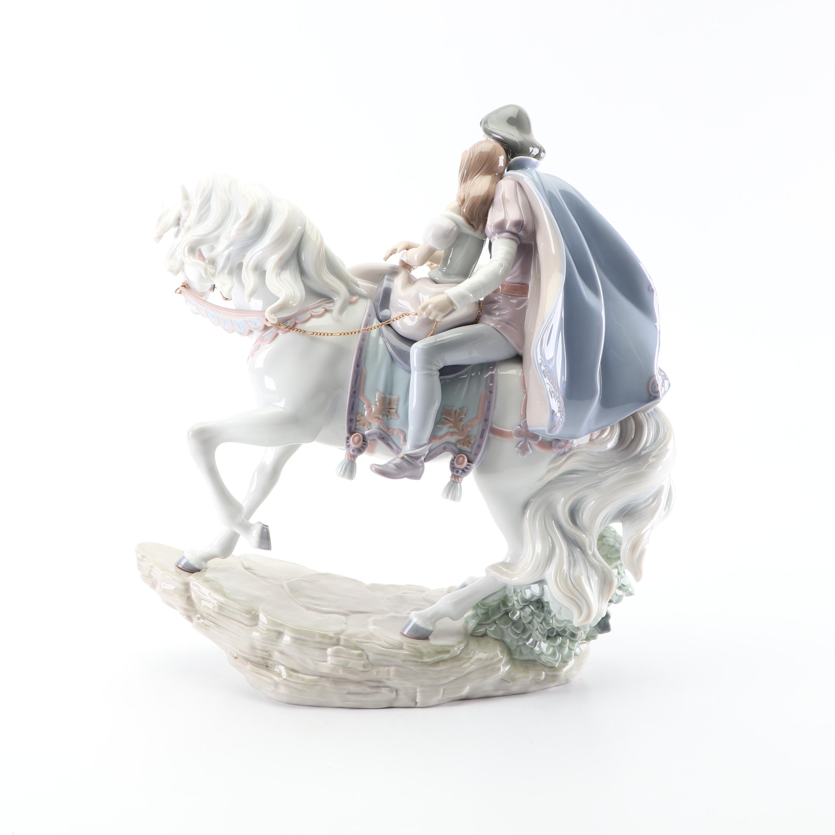 Lladro Porcelain Figurine "Love Story"