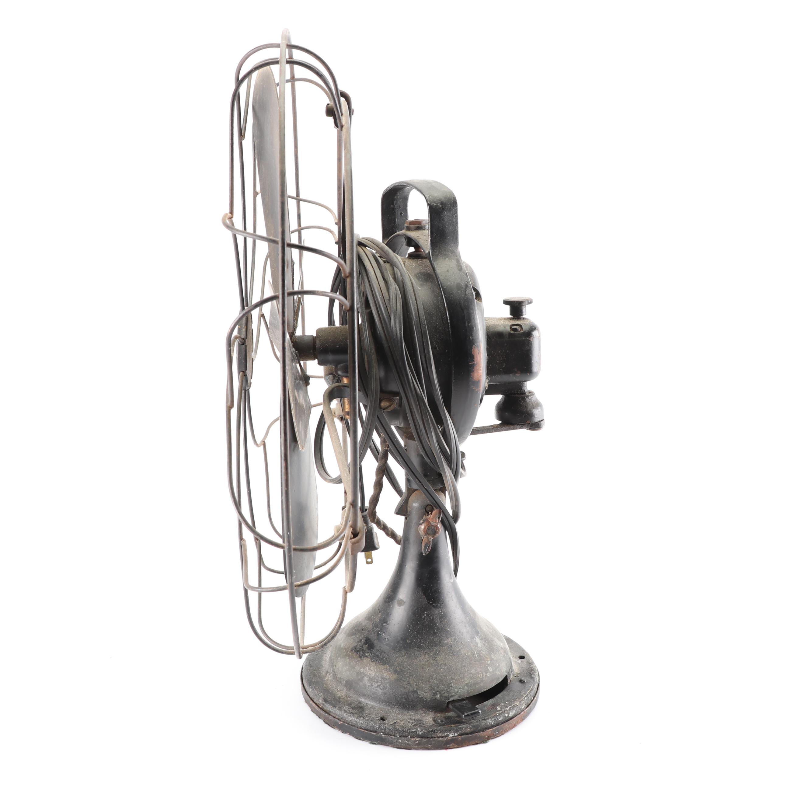 Vintage Hunter Cast Metal Desk Fan