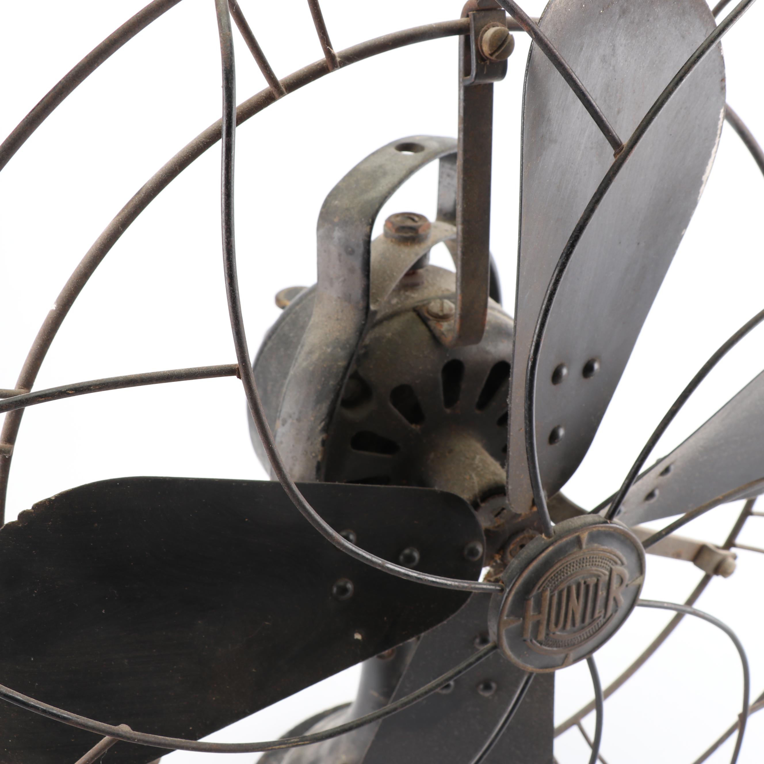 Vintage Hunter Cast Metal Desk Fan
