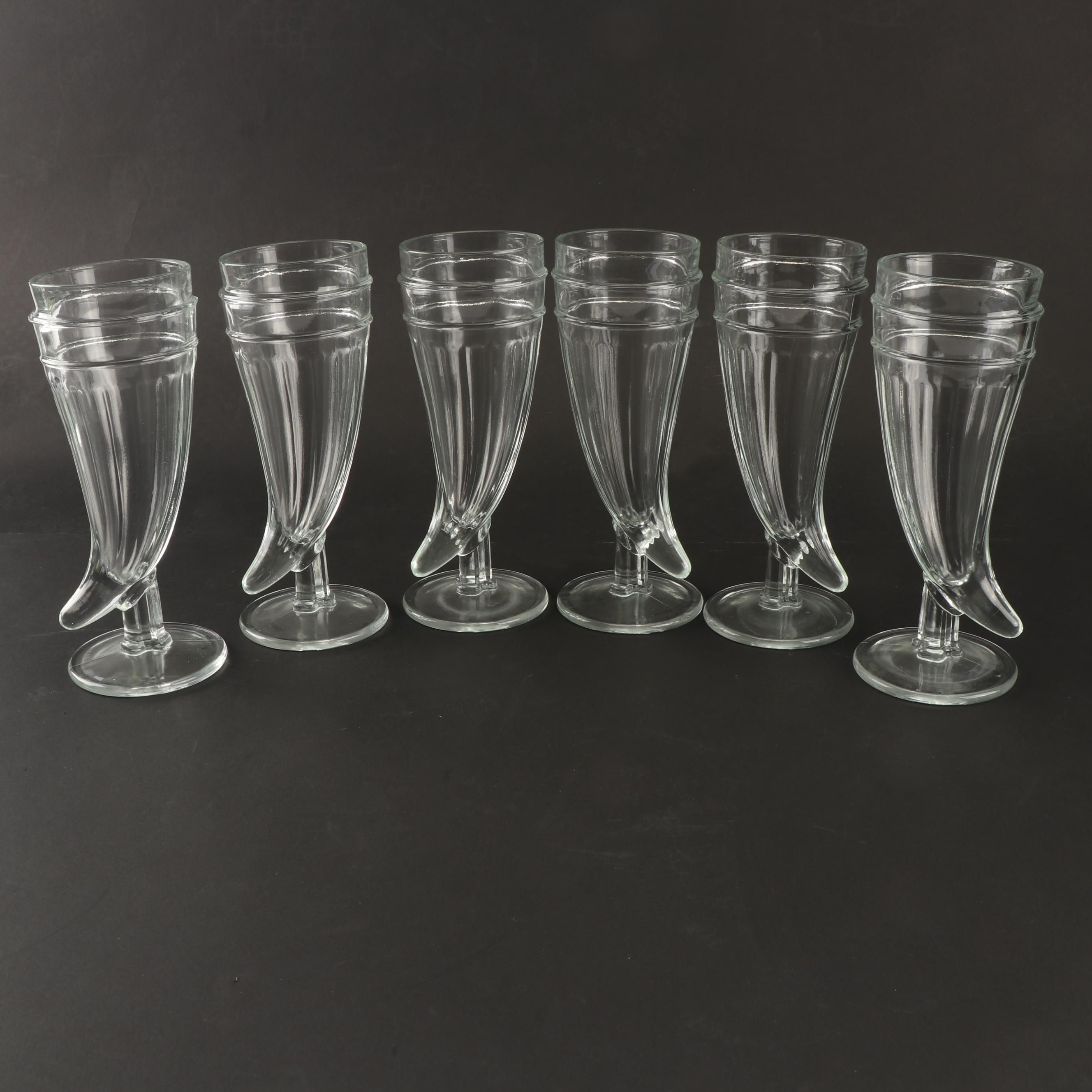 Tiara Footed Glass Drinking Horns