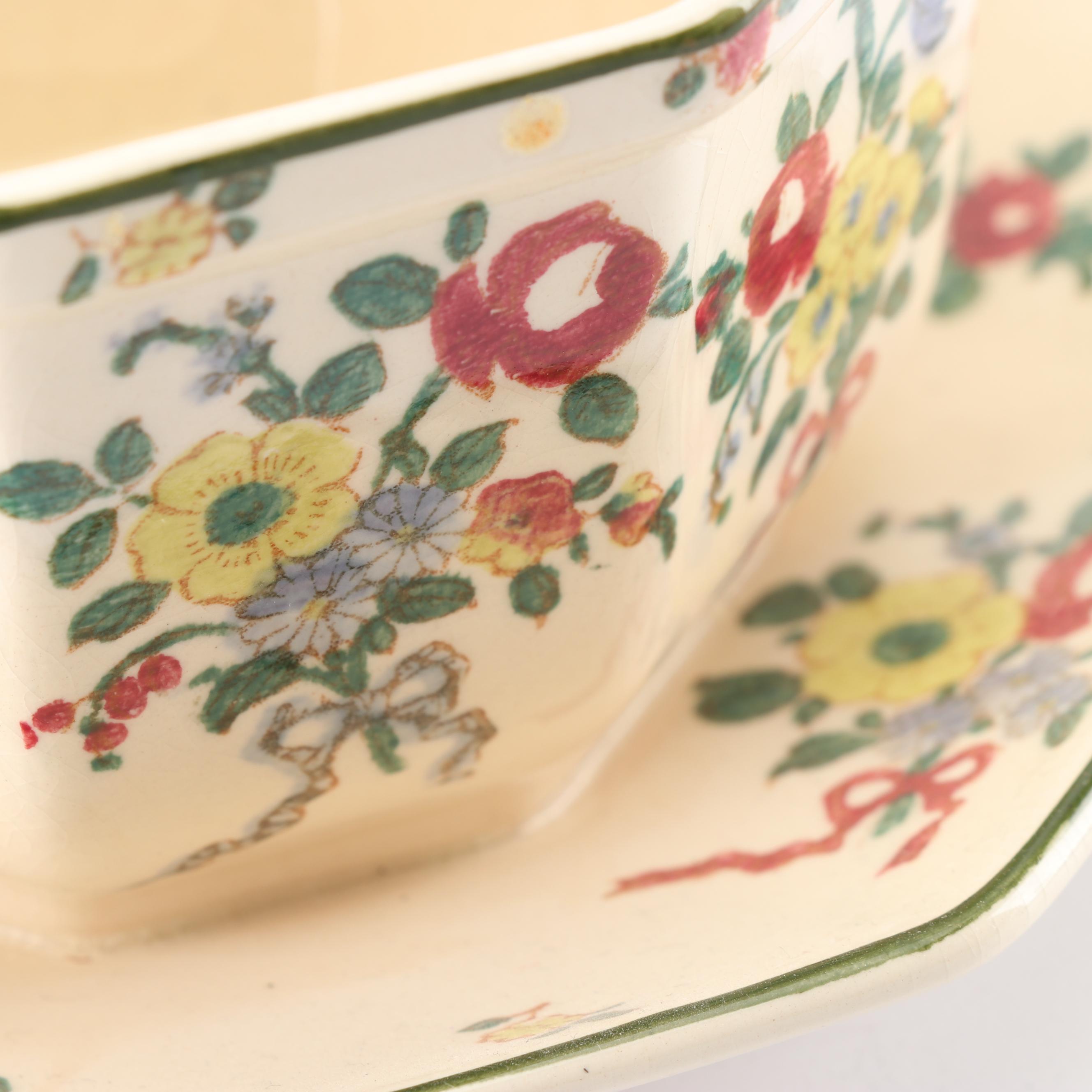 Royal Doulton "Old Leeds Spray" Earthenware Tableware, Circa 1912