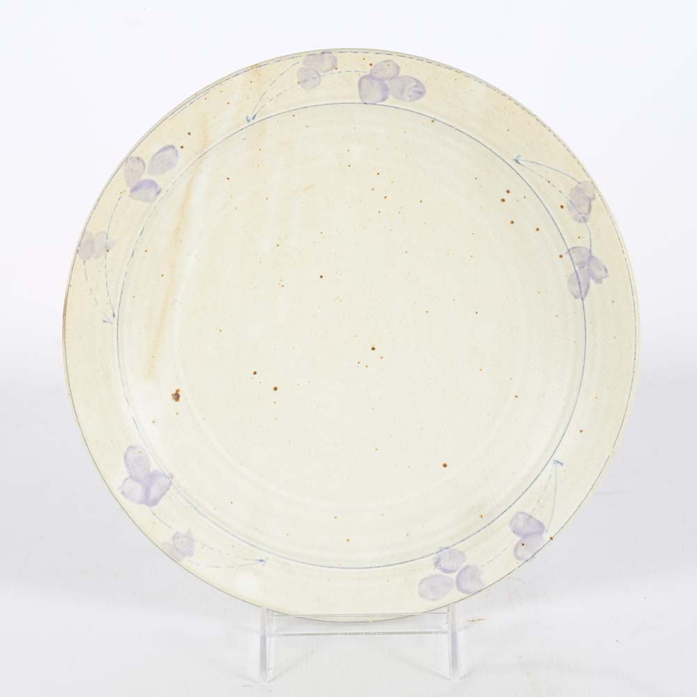 Barking Spider Pottery Wheel Thrown Stoneware Dinnerware