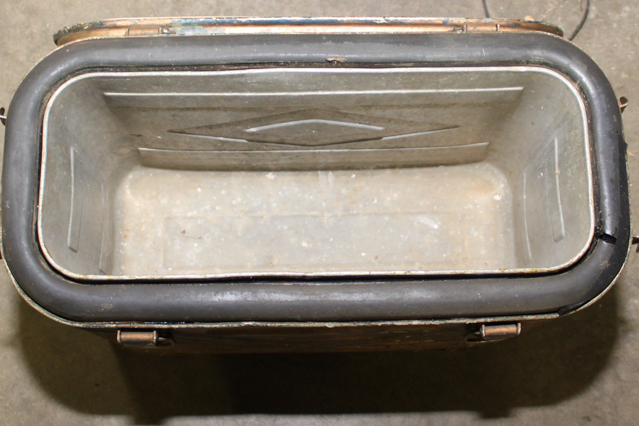 1965 U.S. Military Metal Hot/Cold Food Container