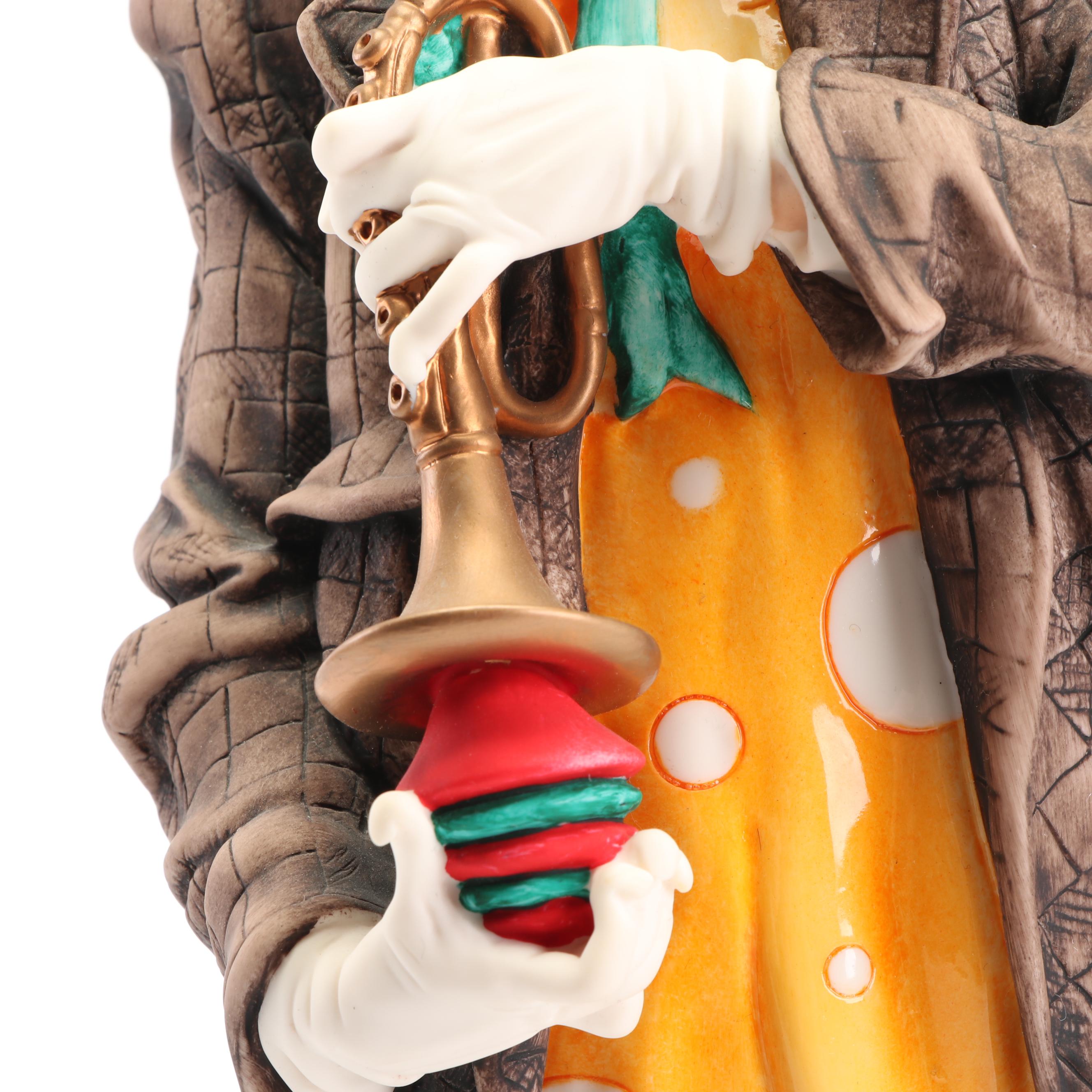 Giuseppe Armani "The Musical Clown" Porcelain Sculpture, 1980s