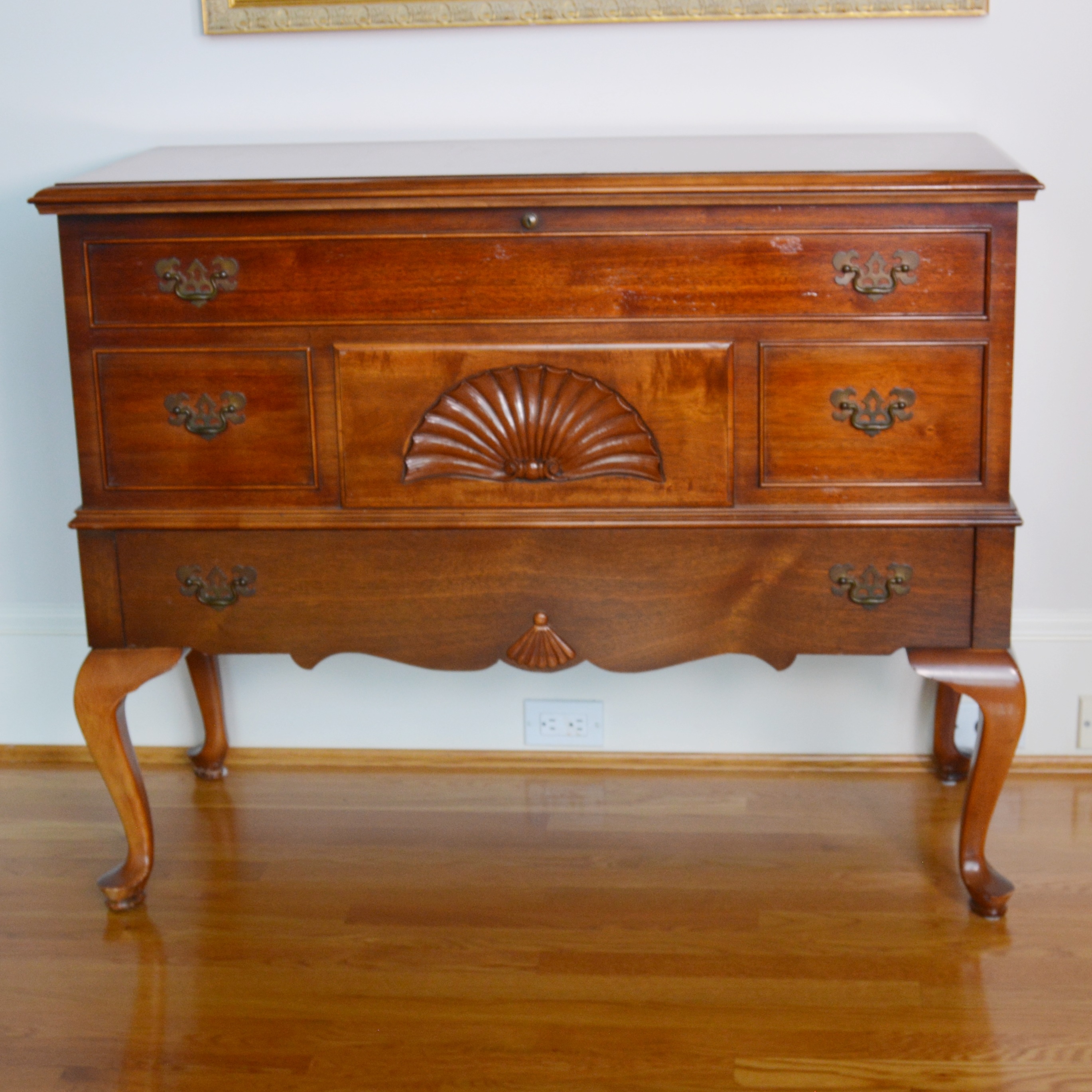 Queen Anne Style Cedar Blanket Chest by Lane Furniture, 21st Century