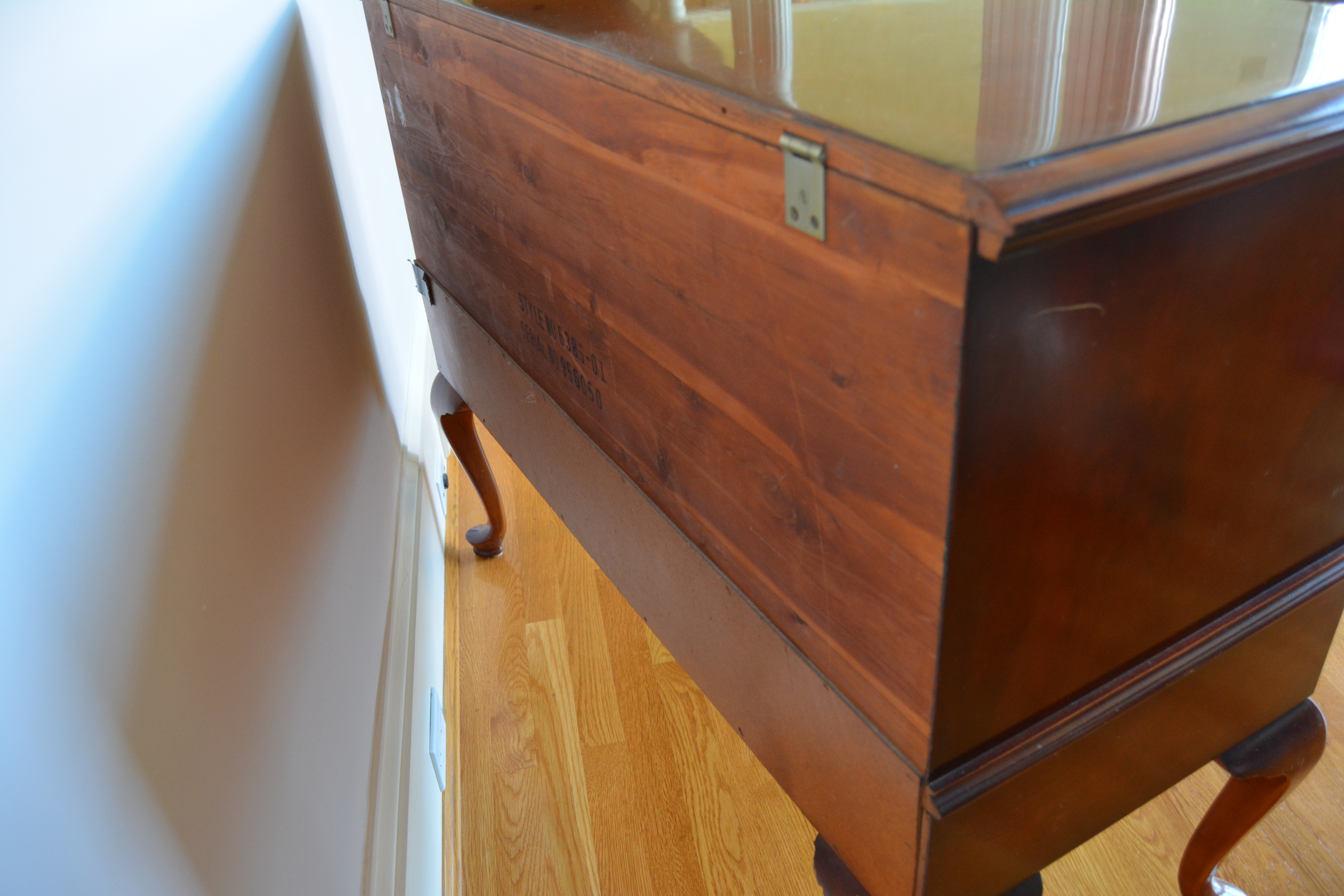 Queen Anne Style Cedar Blanket Chest by Lane Furniture, 21st Century