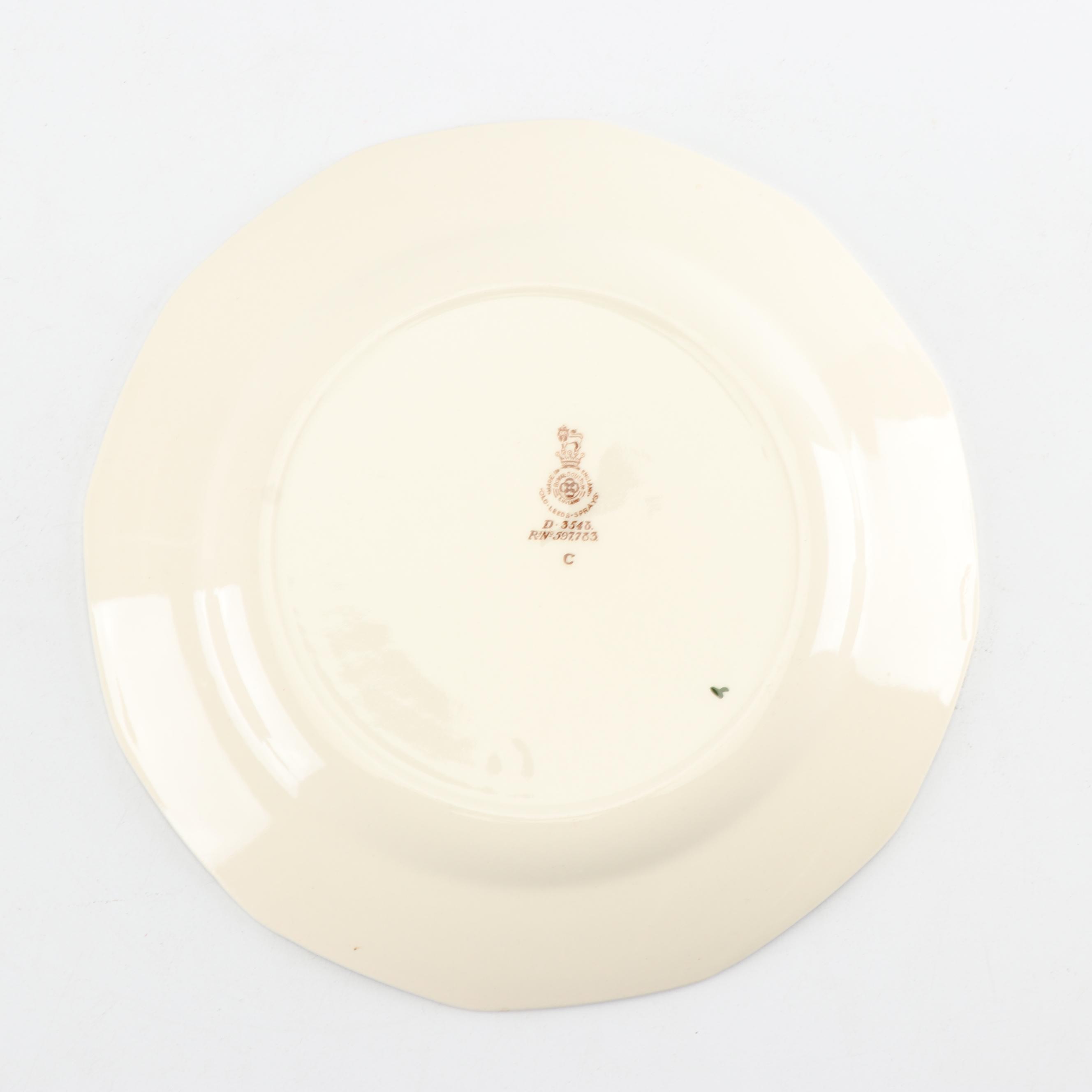 Royal Doulton "Old Leeds Spray" Earthenware Dinnerware, Circa 1912