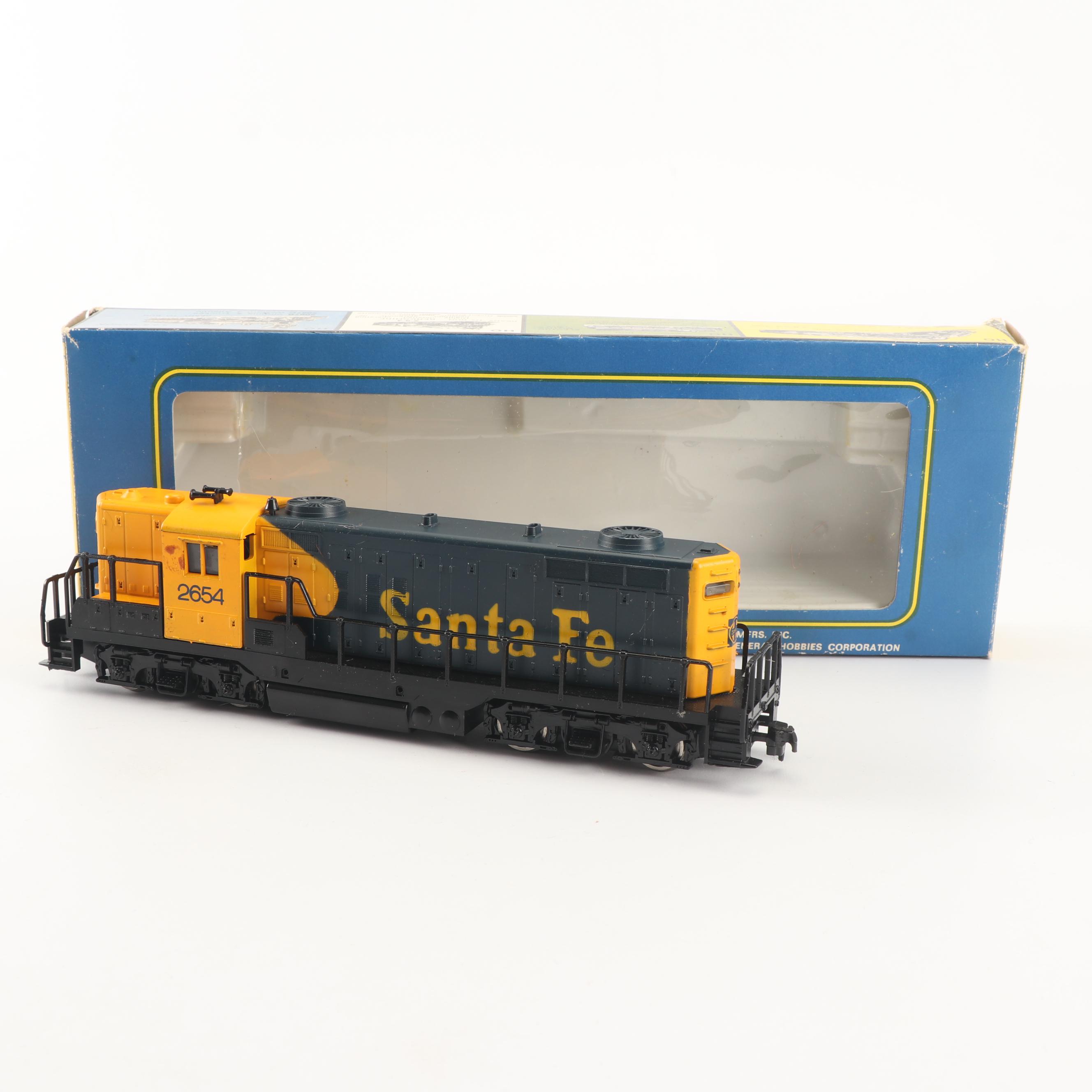 AHM Train Cars with Track and Accessories