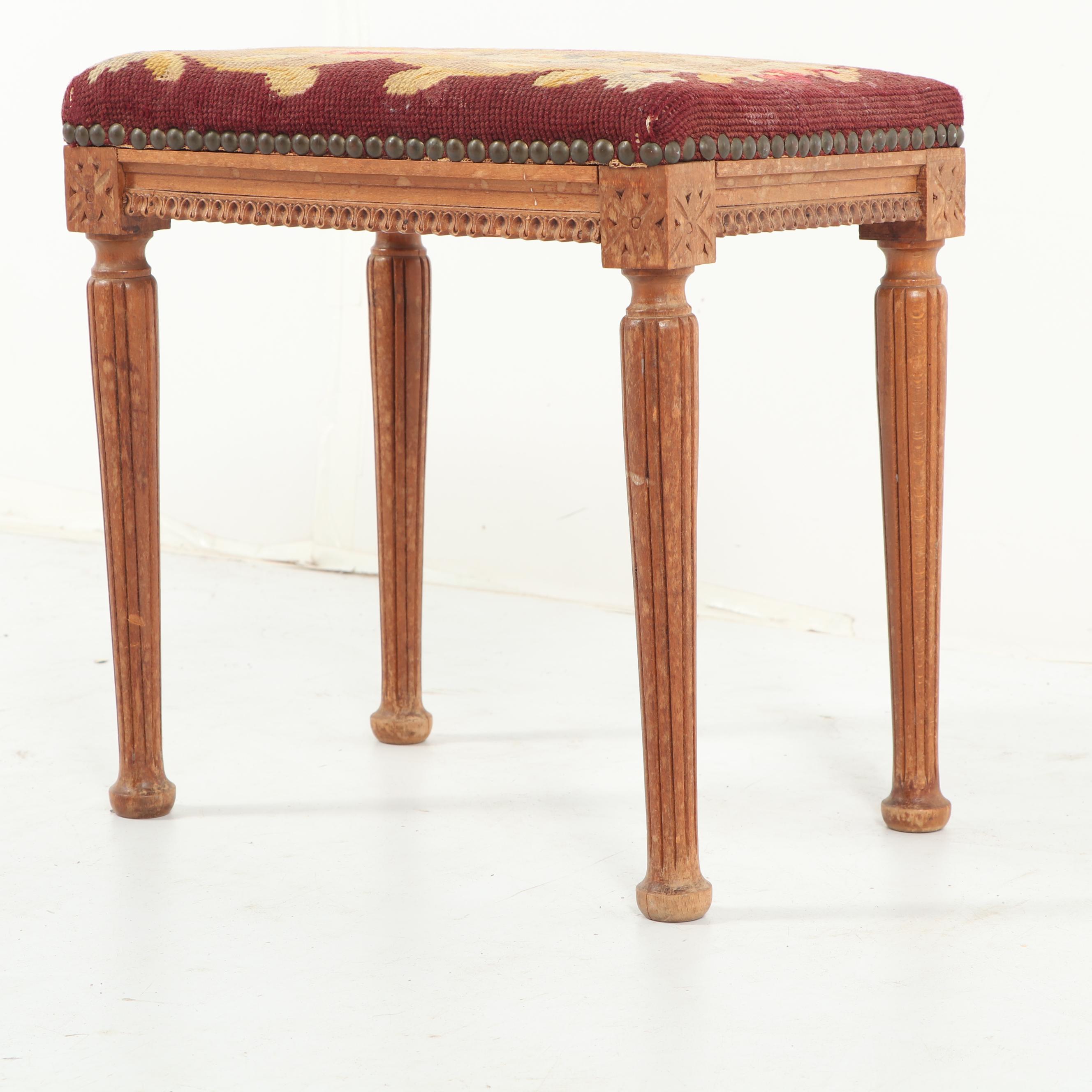 Federal Style Walnut Footstool, 20th Century