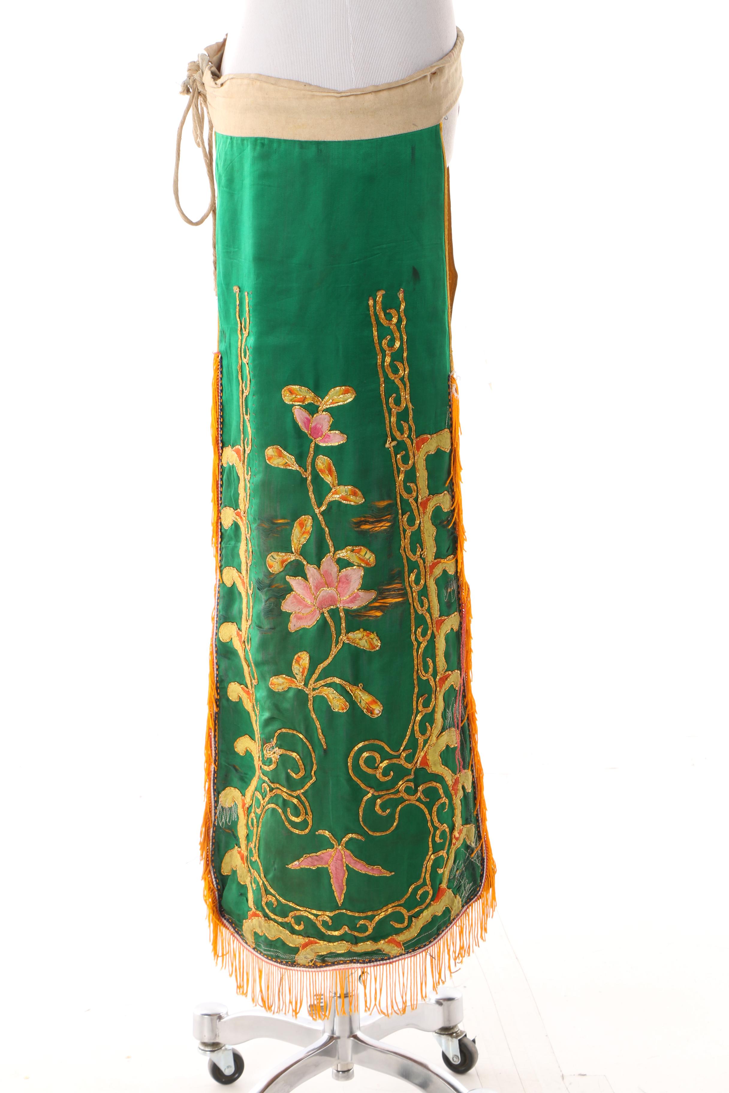 Chinese Peking Opera Embroidered Theatrical Warrior Costume