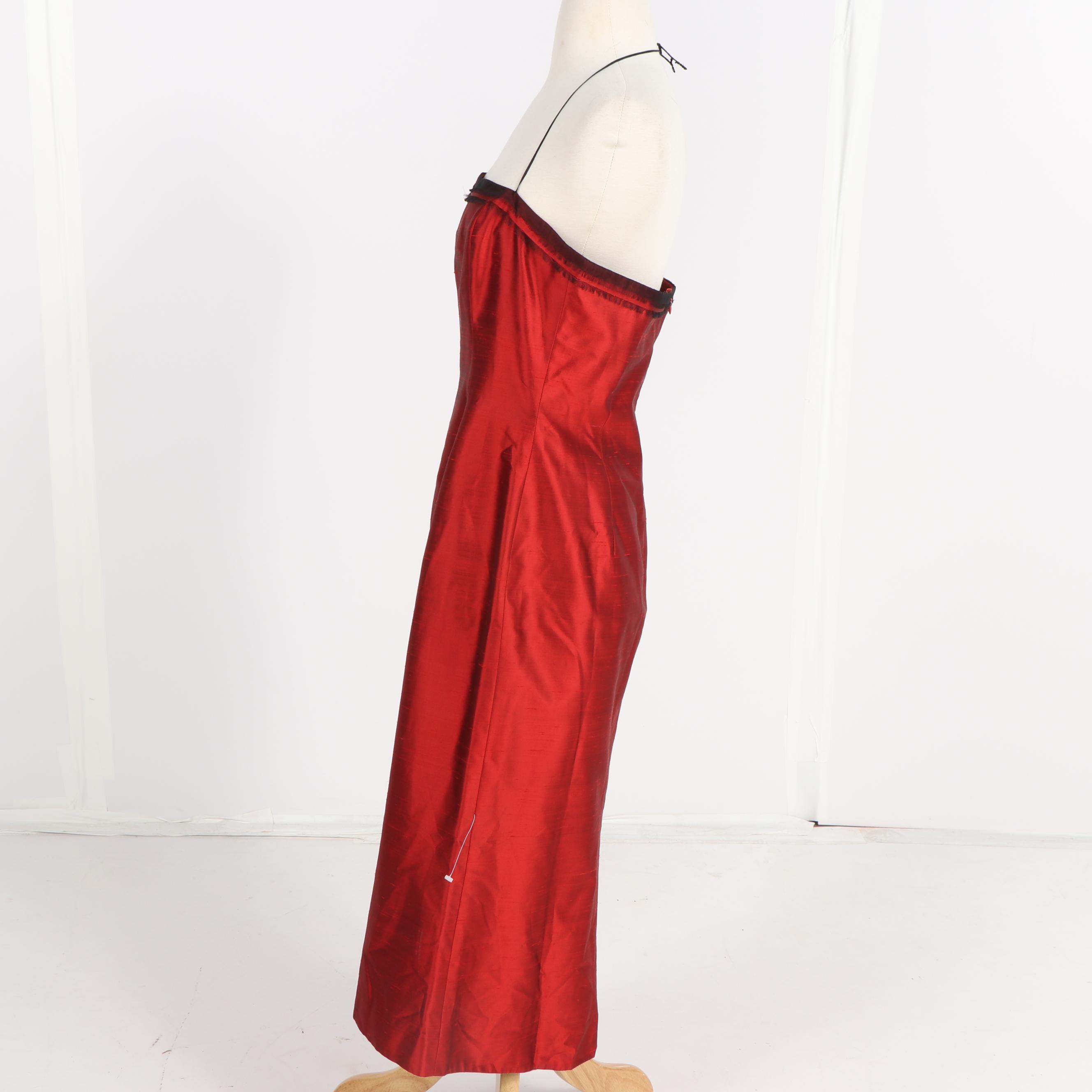 Tahari Black and Red Sleeveless Cocktail Dresses