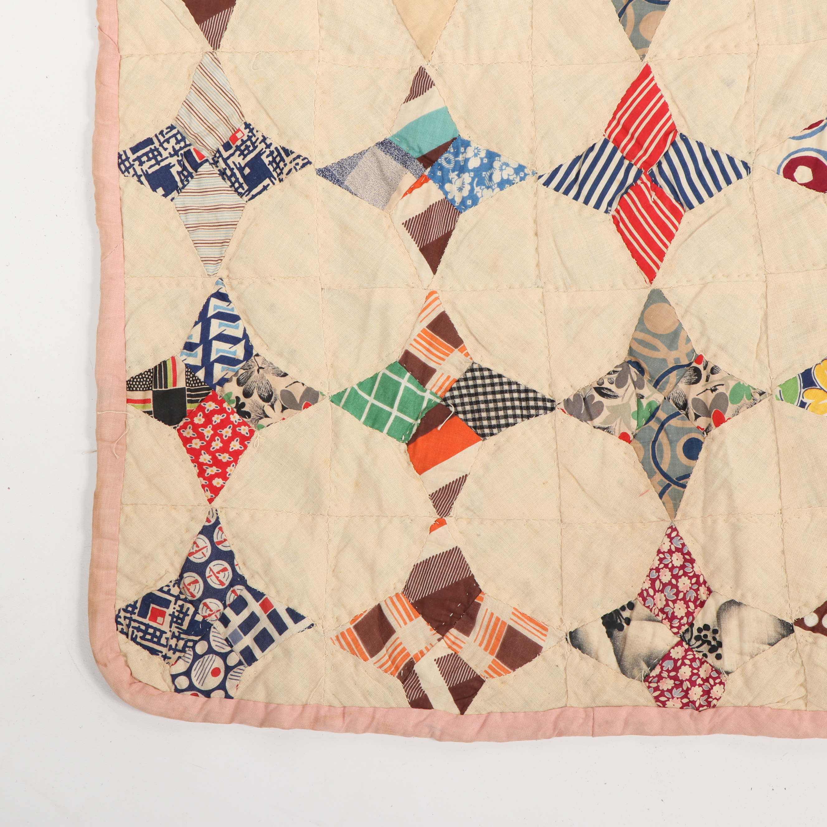 Handmade "Periwinkle Star" Quilt, Circa 1940's