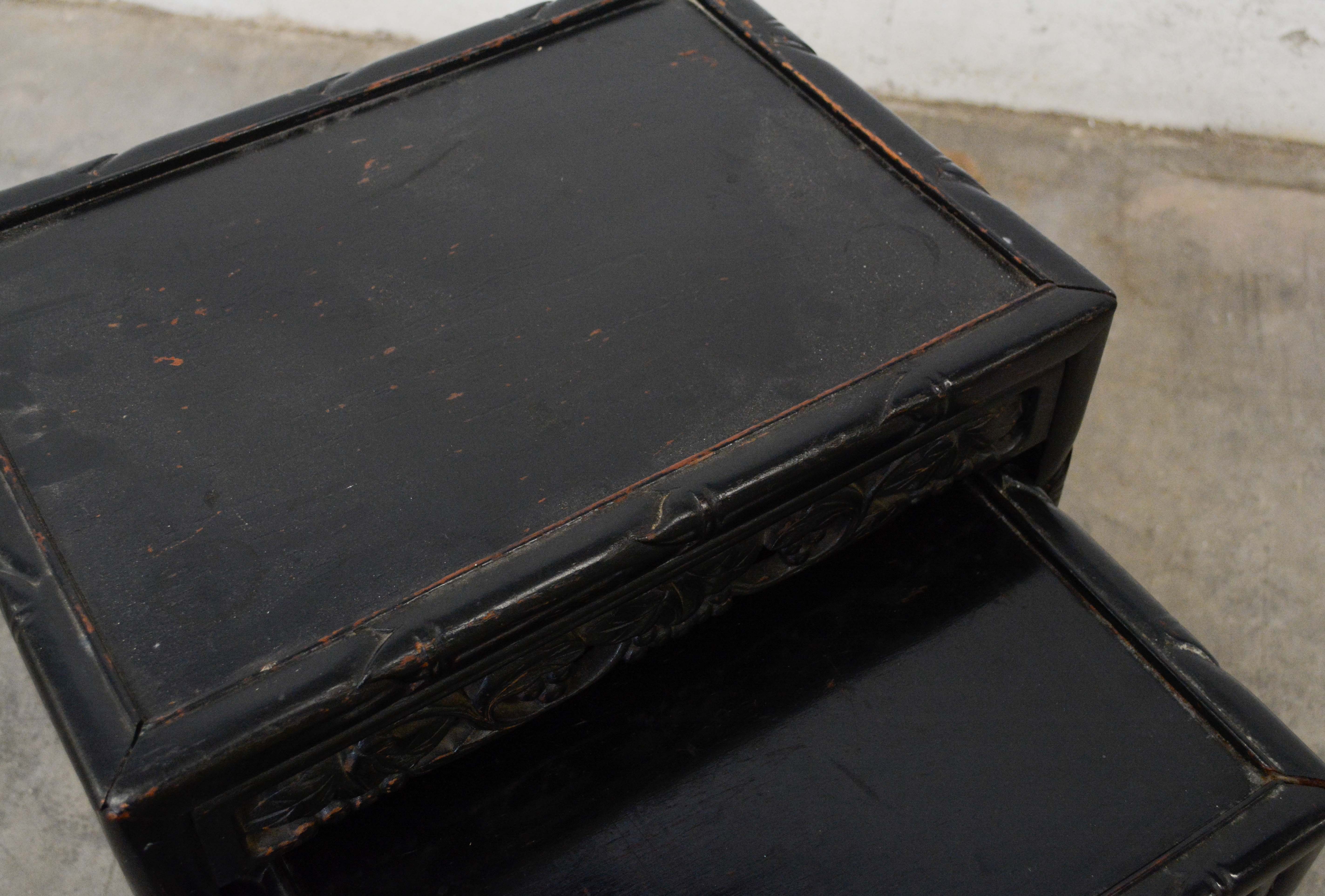 Set of Three Chinese Export Ebonized & Graduated Side Tables, Early 20th Century