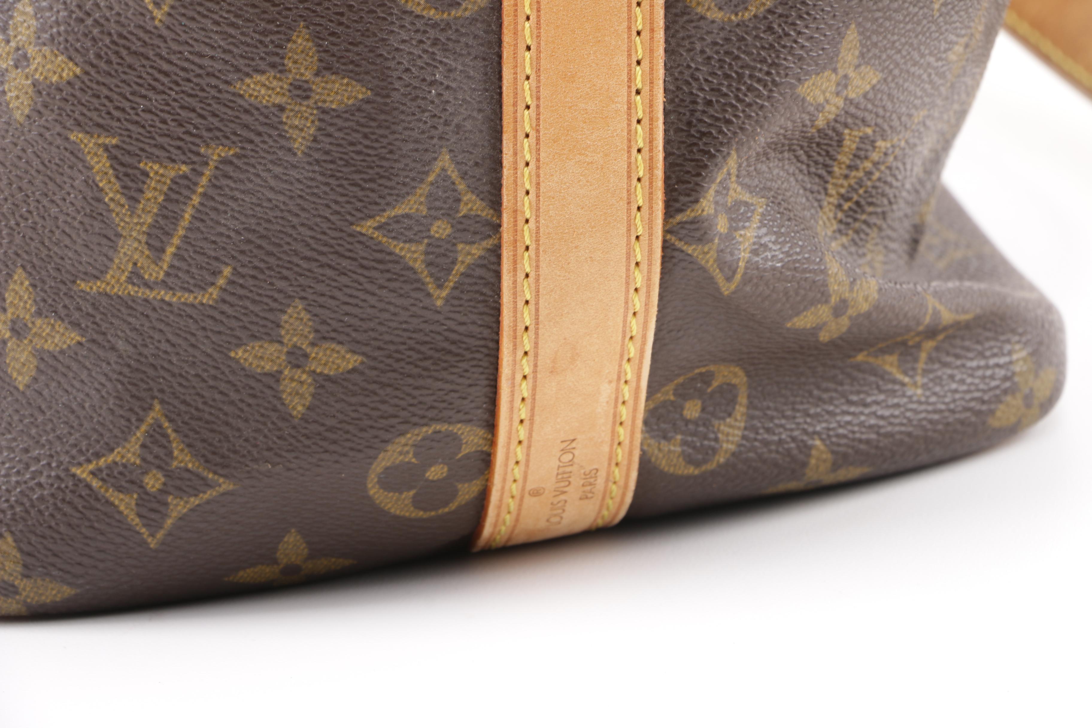 1993 Vintage Louis Vuitton Paris Monogram Canvas Noe Bucket Bag