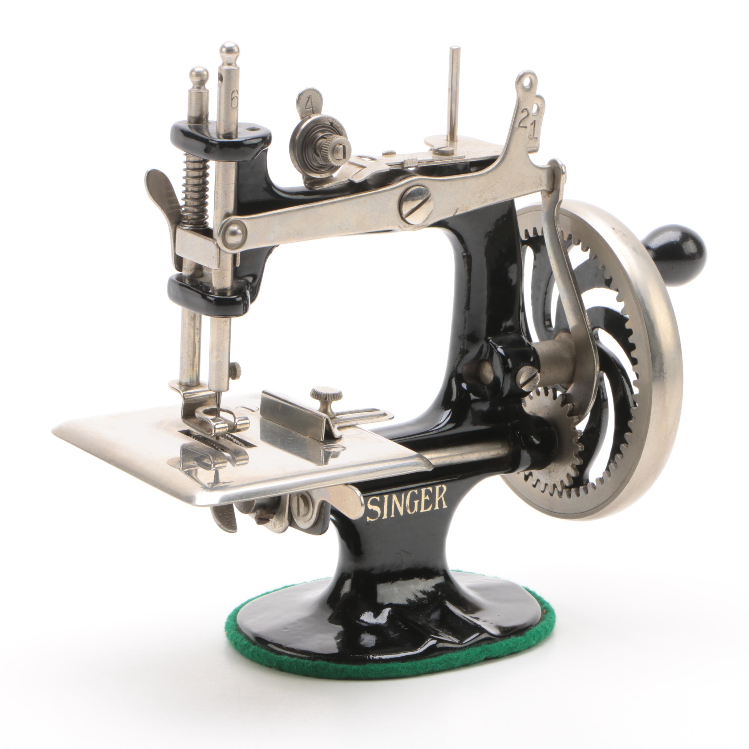 Singer Model 20 Sewing Machine for Children