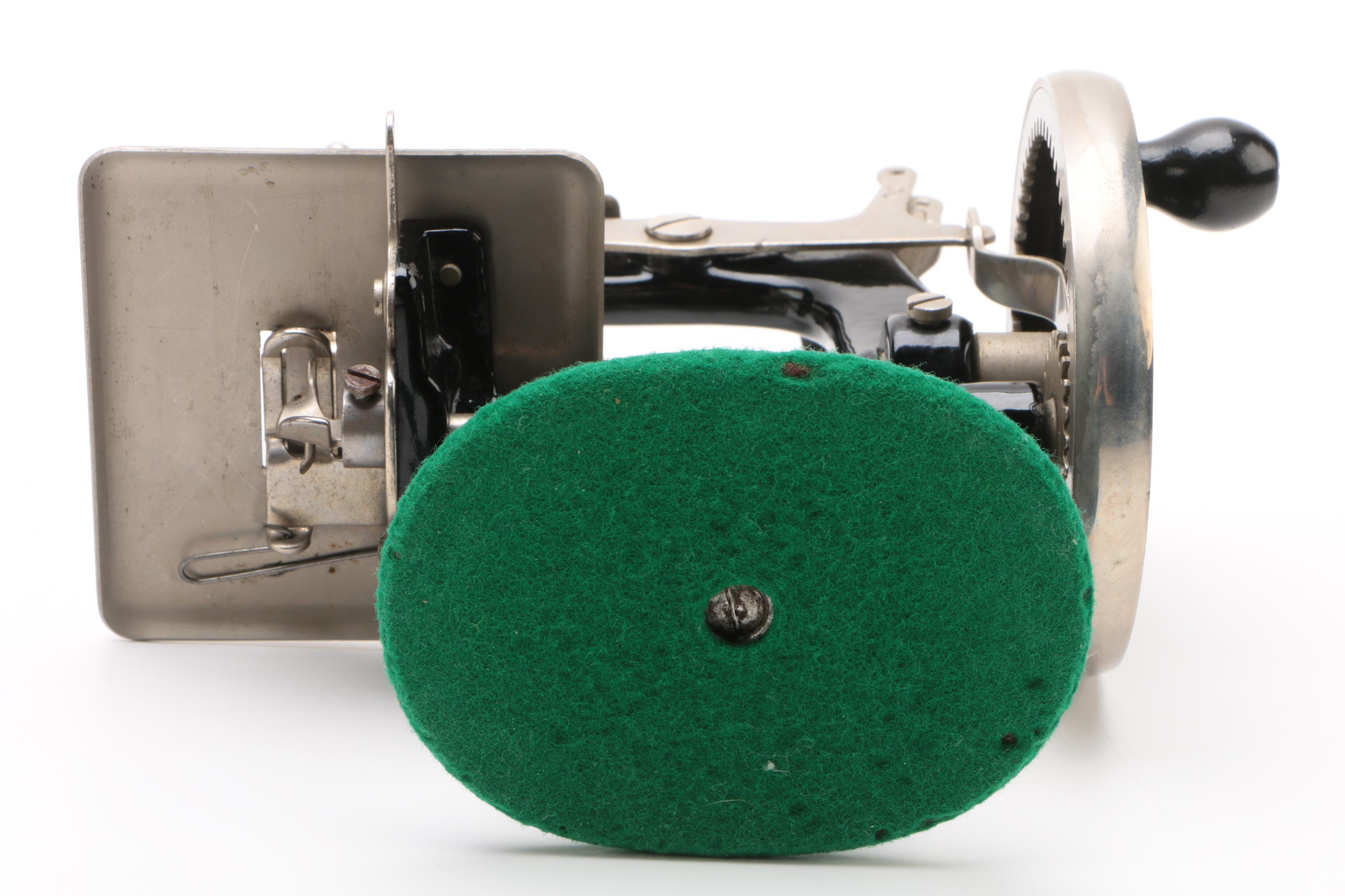 Singer Model 20 Sewing Machine for Children