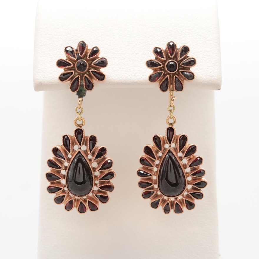 Vintage 14K Yellow Gold Garnet Earrings