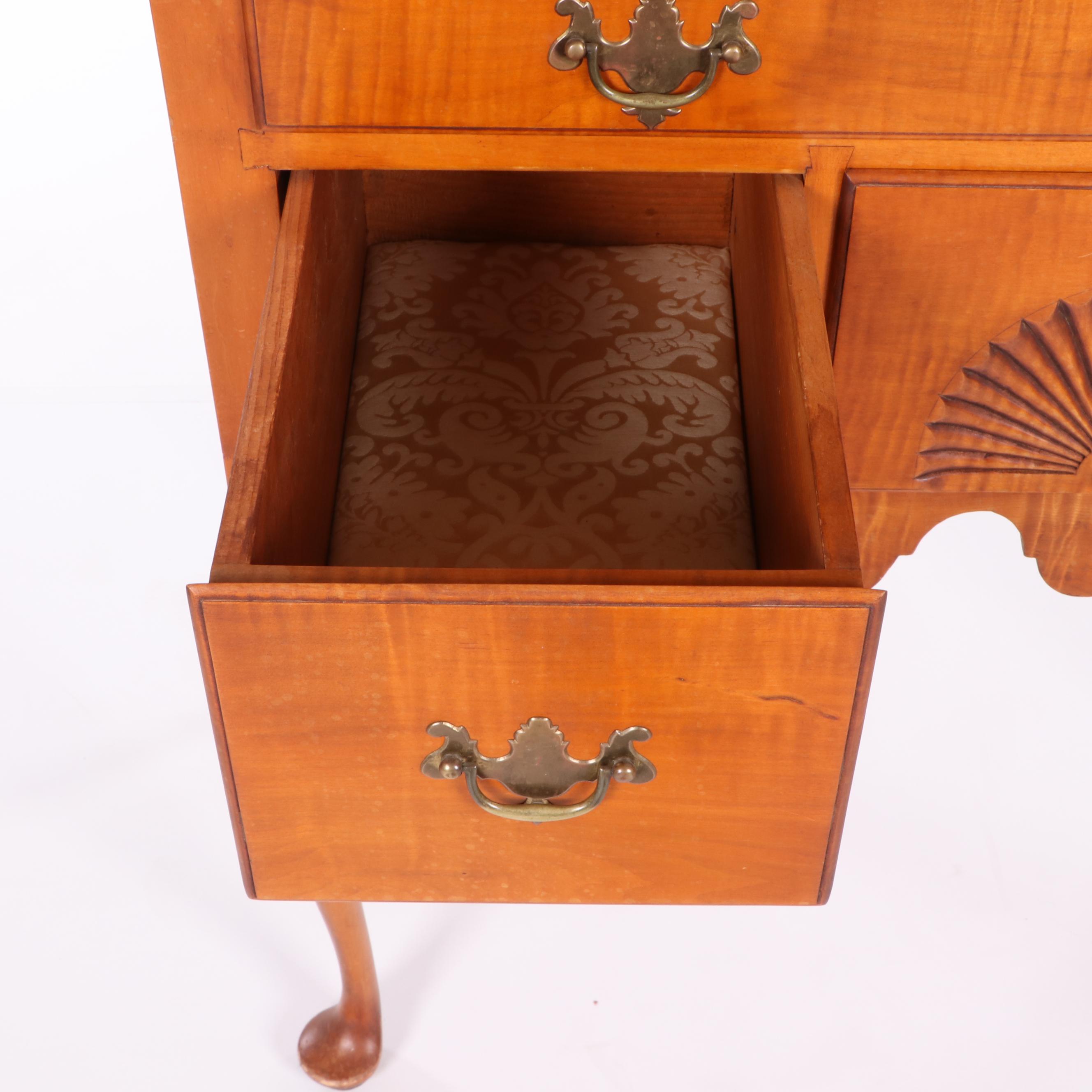 Queen Anne Style Maple Highboy, 20th Century