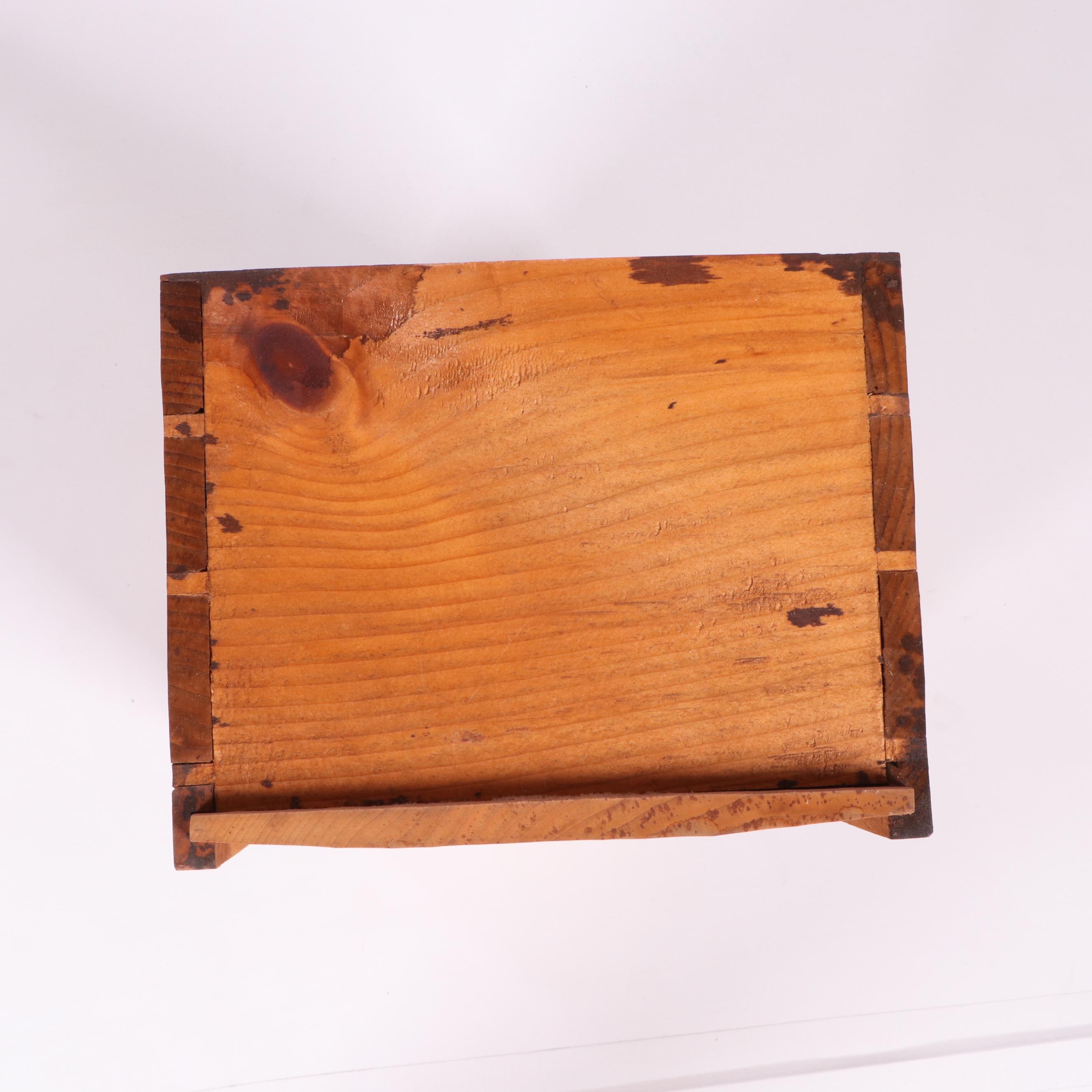 Queen Anne Style Maple Highboy, 20th Century