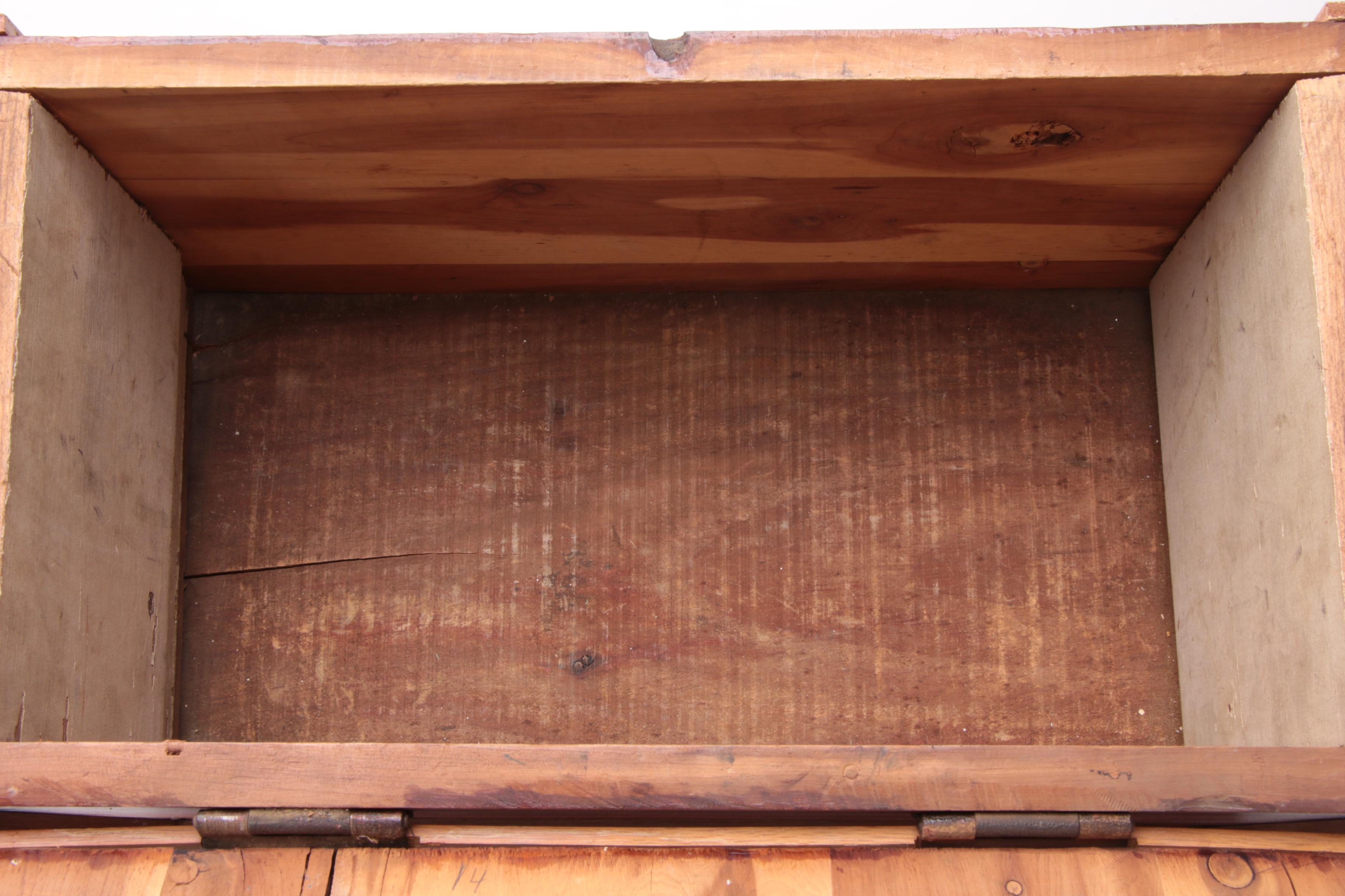 Vintage Ever Wear "Trav-L-Bar", Thermos Picnic Set, and Wooden Storage Box