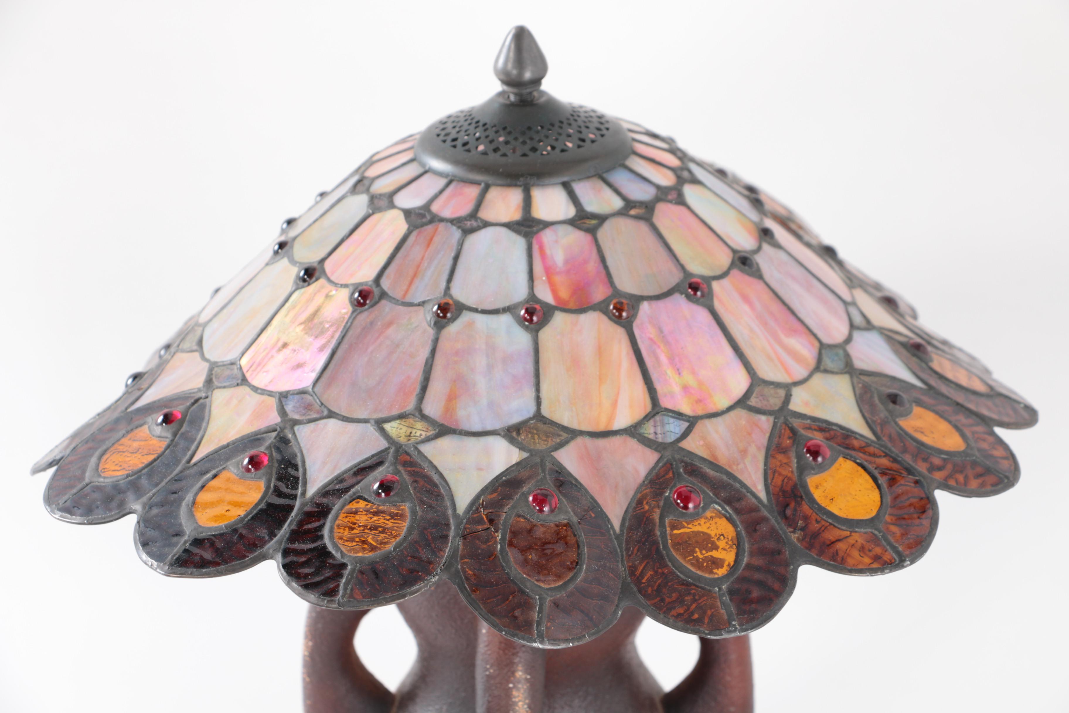 Dale Tiffany Craftsman Style Slag and Stained Glass Table Lamp