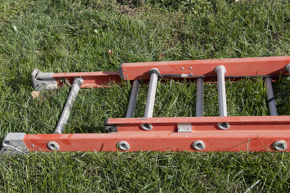 Werner Electro-Master Fiberglass Extension Ladder