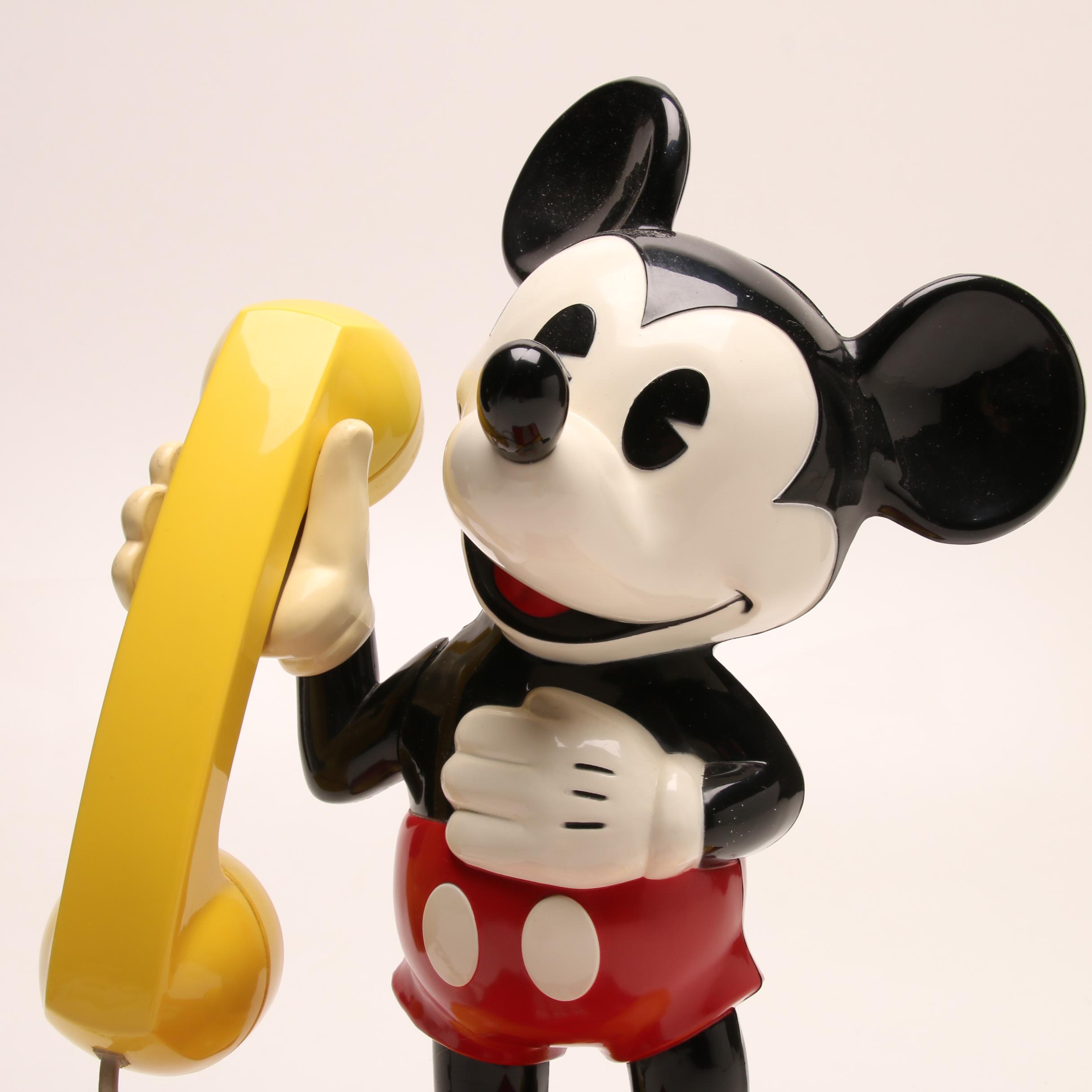 Vintage 1976 Mickey Mouse Phone