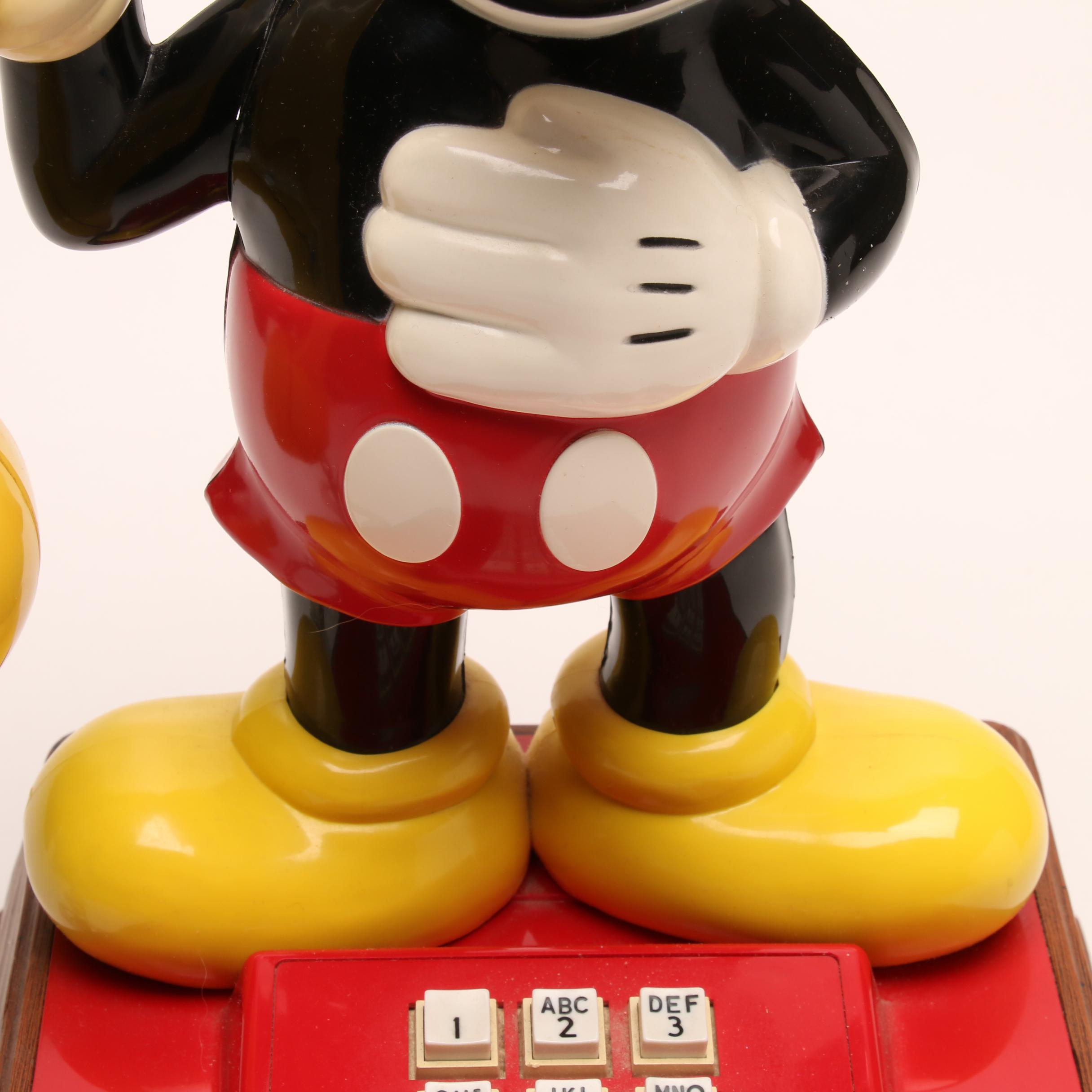 Vintage 1976 Mickey Mouse Phone