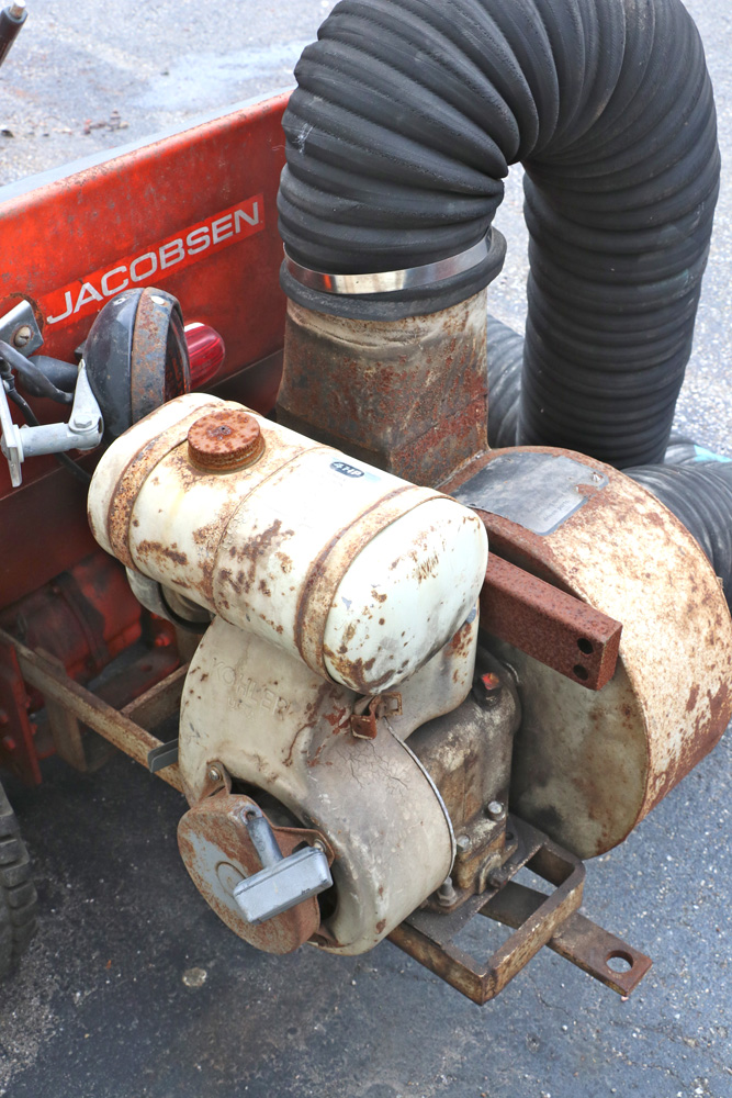 Jacobsen "Chief 1000" Lawn Tractor and Accessories