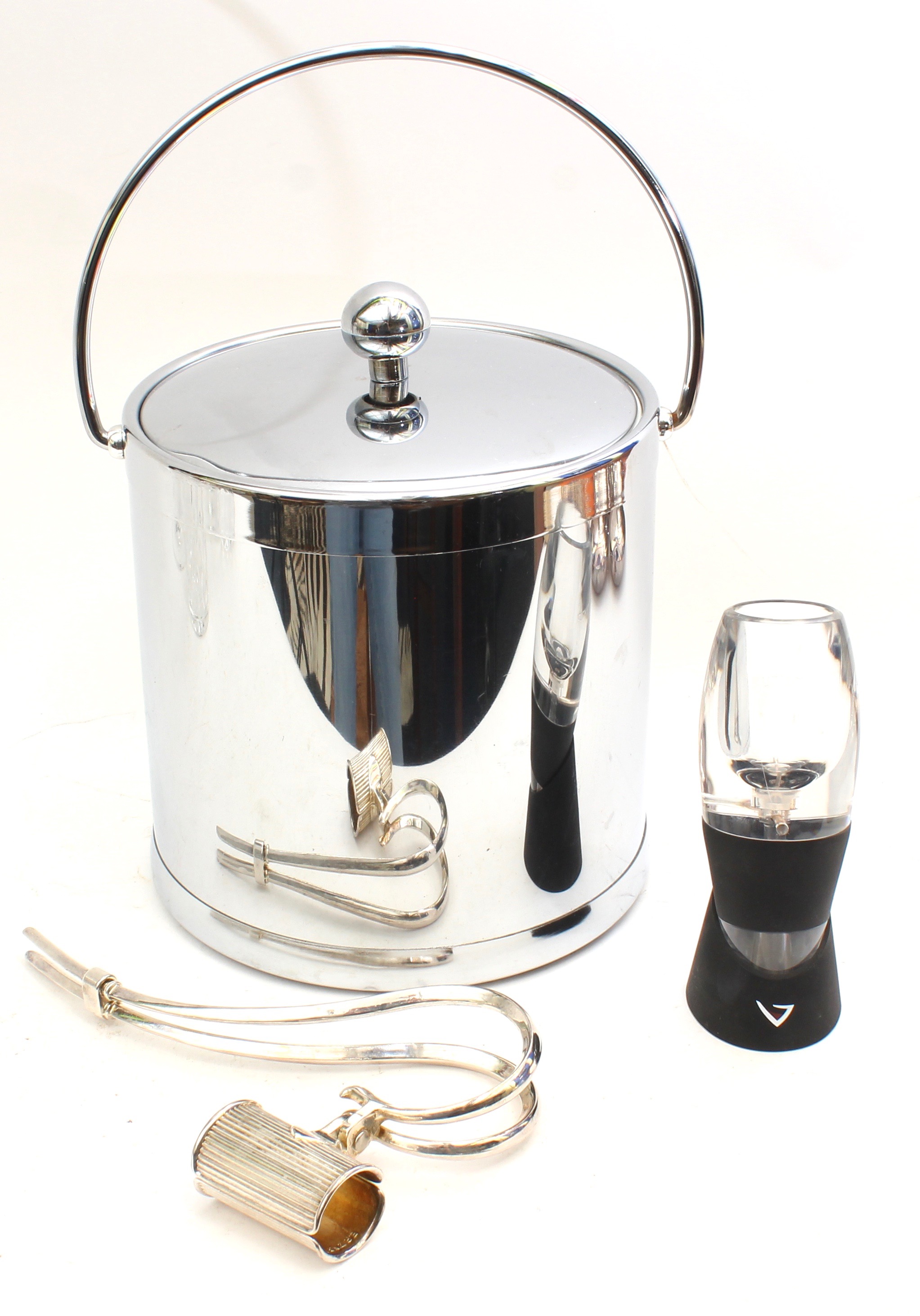 Waterford Crystal "Glandore" Cocktail Shaker with Assorted Barware