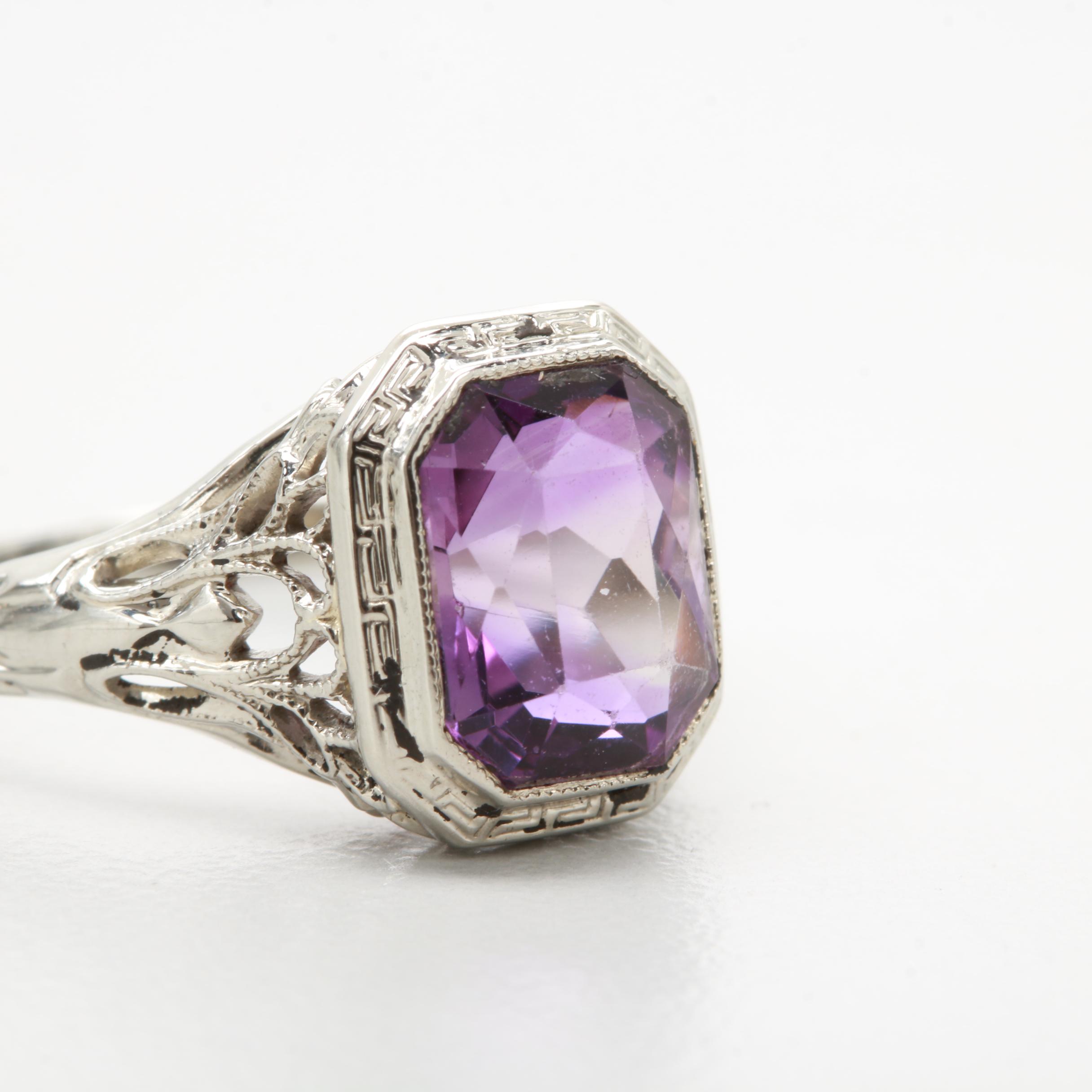 Art Deco 14K White Gold Amethyst Ring