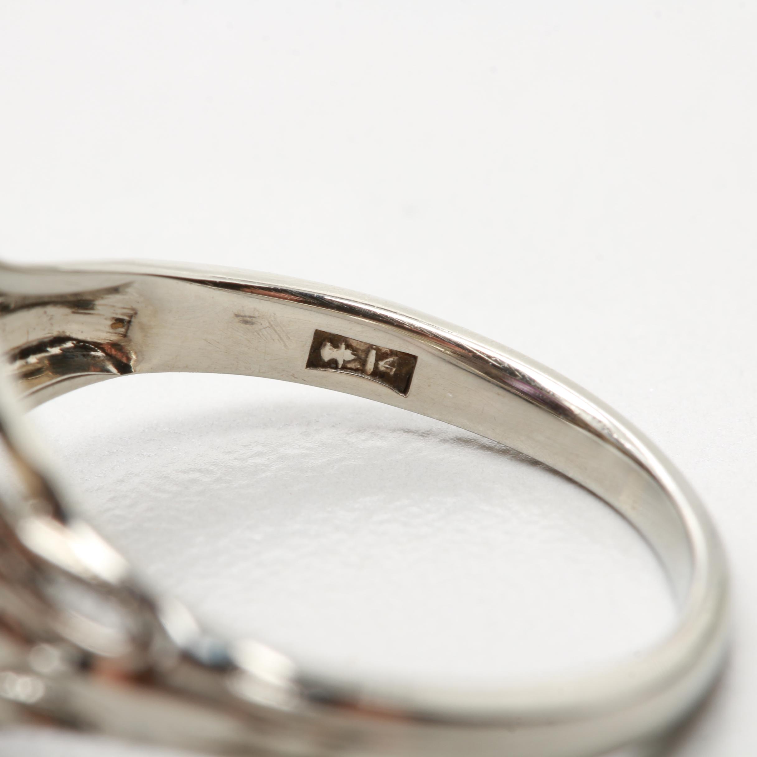 Art Deco 14K White Gold Amethyst Ring