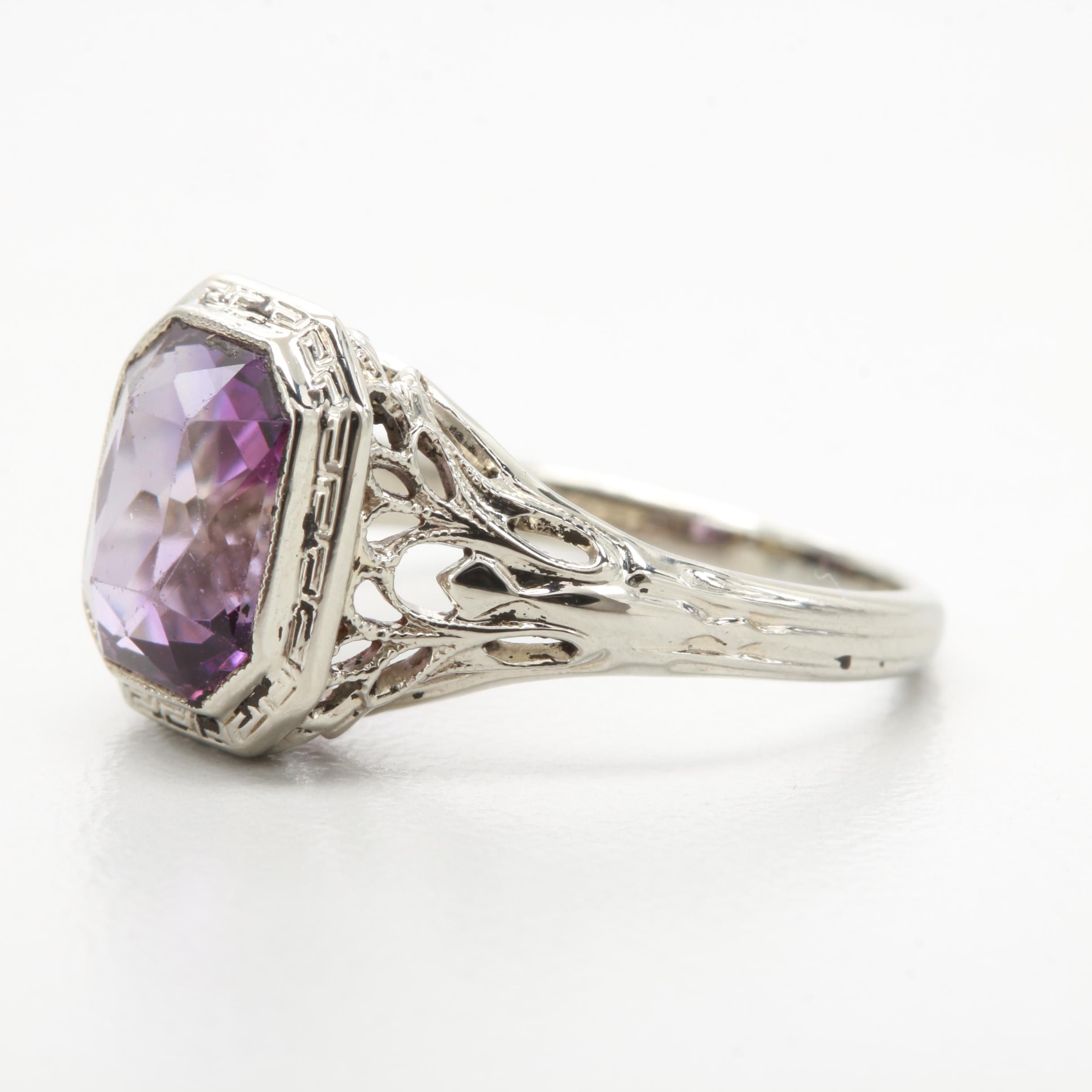 Art Deco 14K White Gold Amethyst Ring