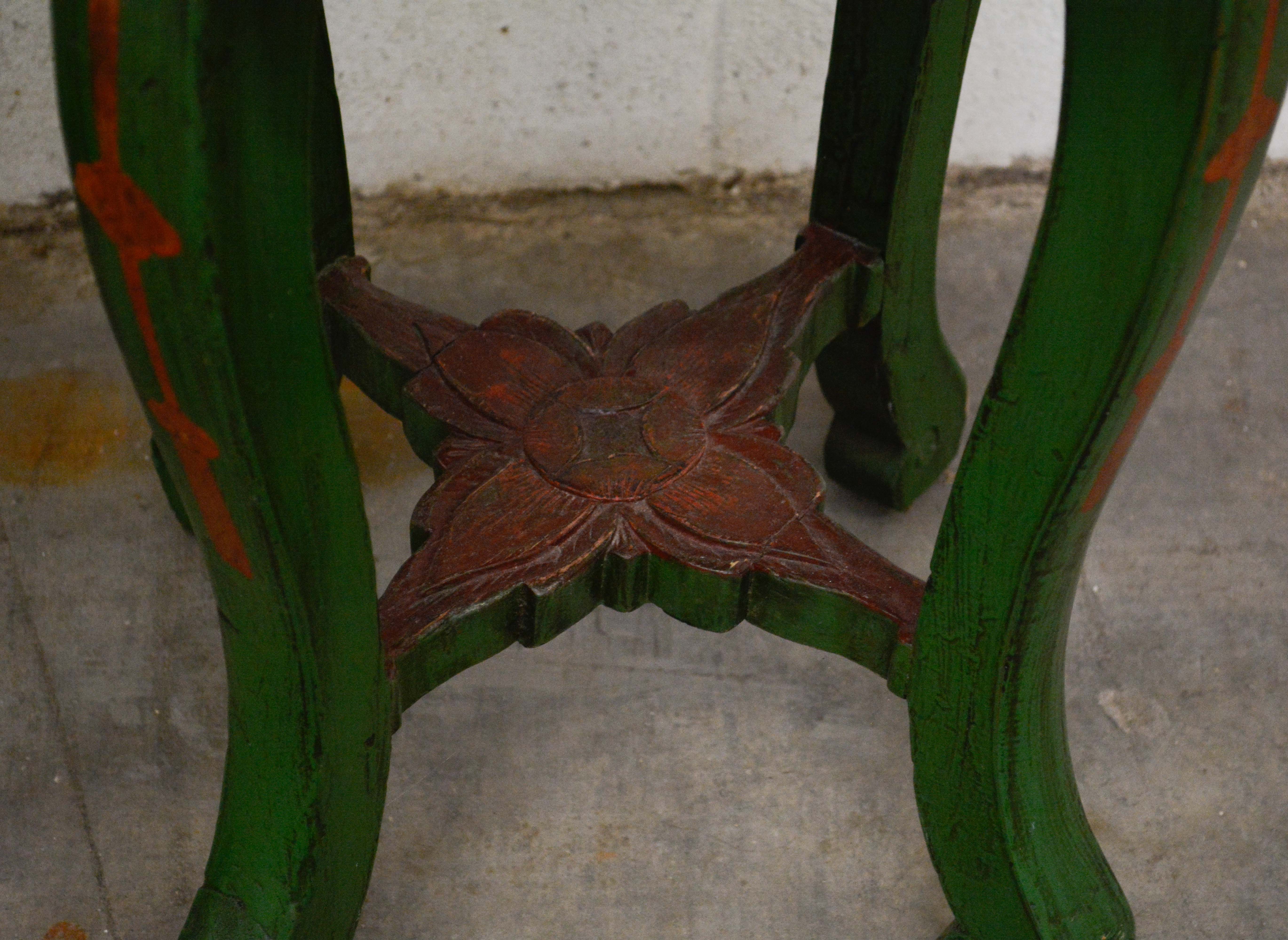 Pair of Chinese Export Paint-Decorated and Green Marble Stands, 20th Century