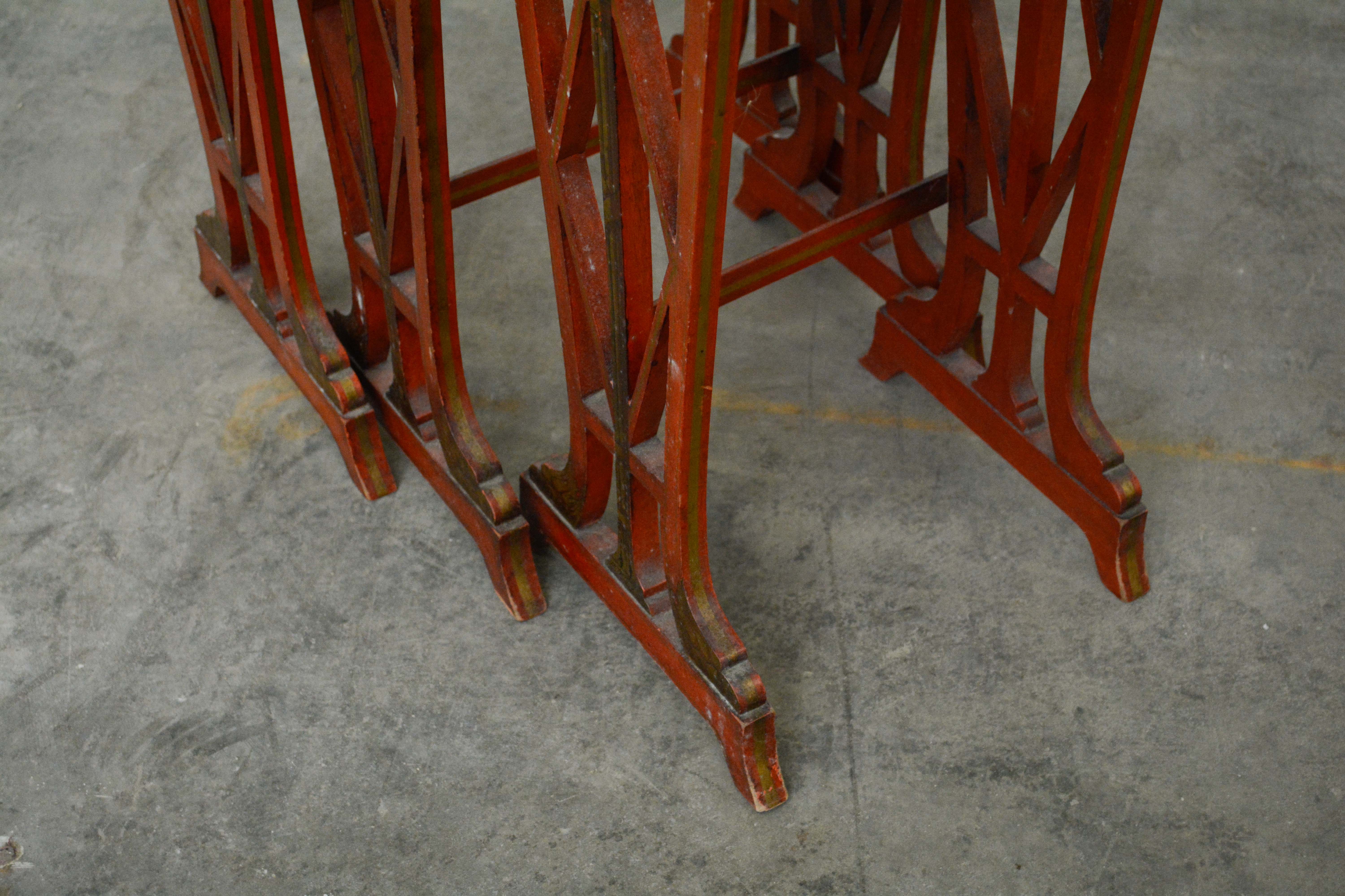 Set of Three Chinese Export Red Lacquer and Graduated Side Tables, 20th Century
