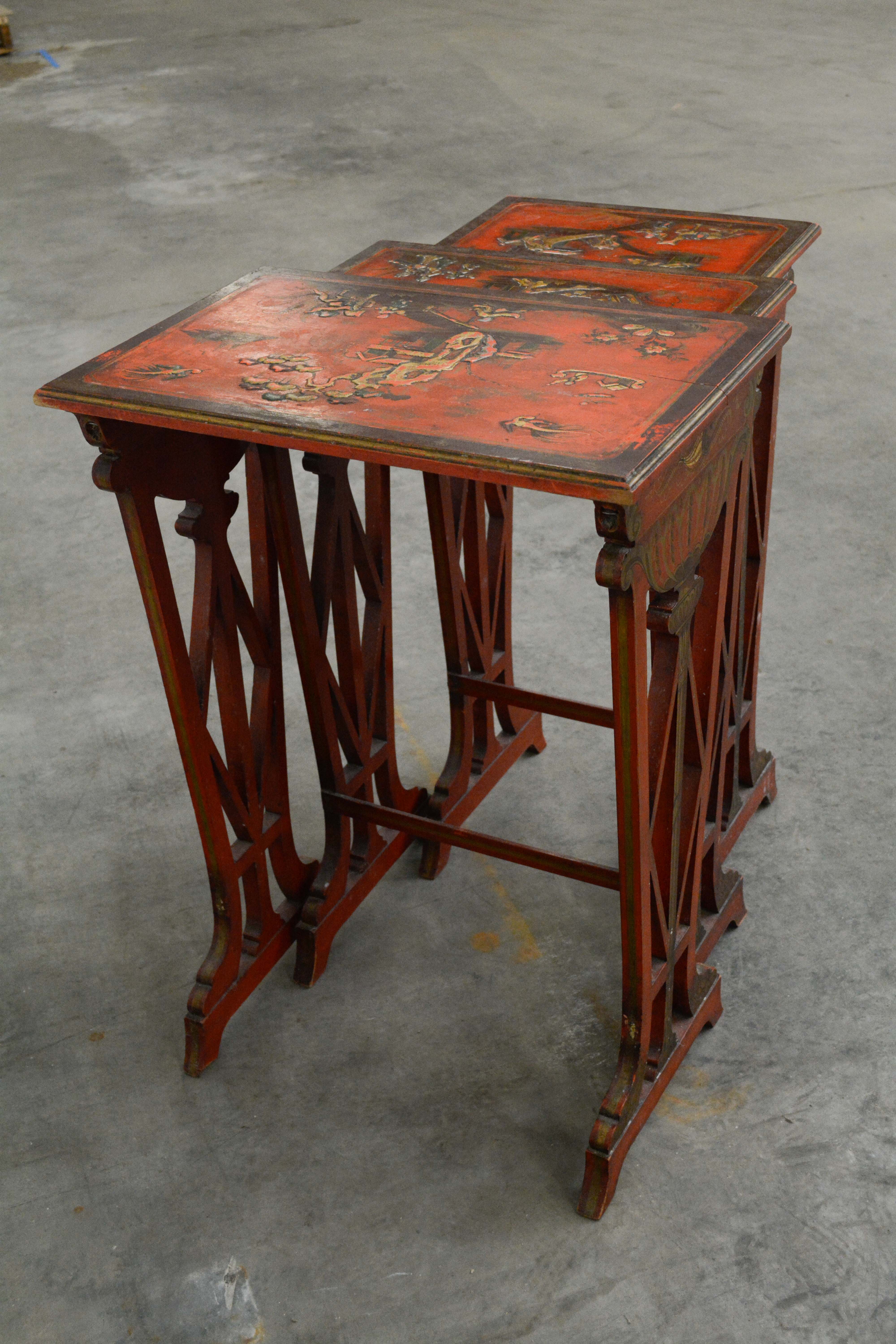 Set of Three Chinese Export Red Lacquer and Graduated Side Tables, 20th Century