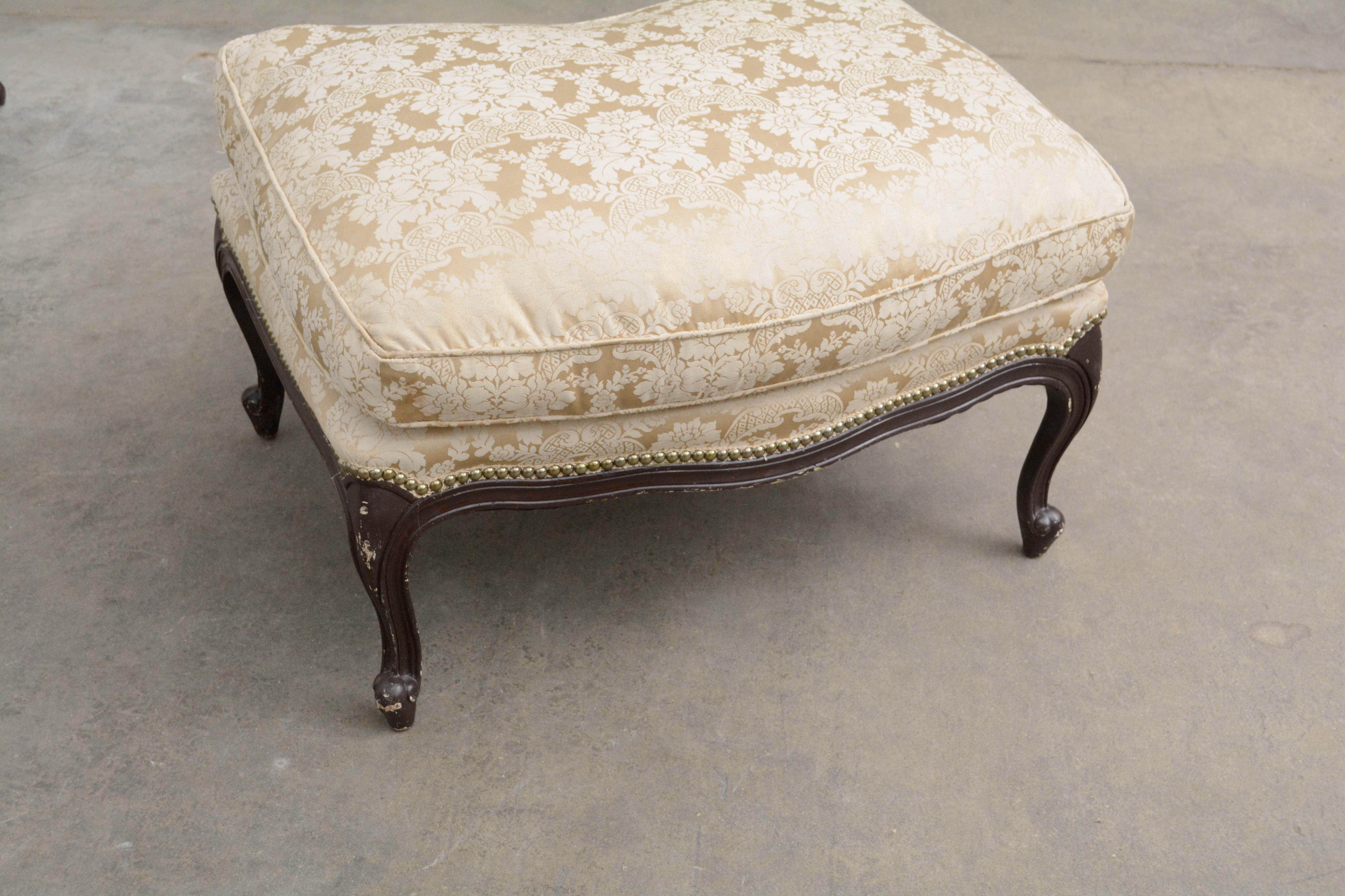 Pair of Louis XV Style Brown-Painted Marquis with Ottomans, Early 20th Century