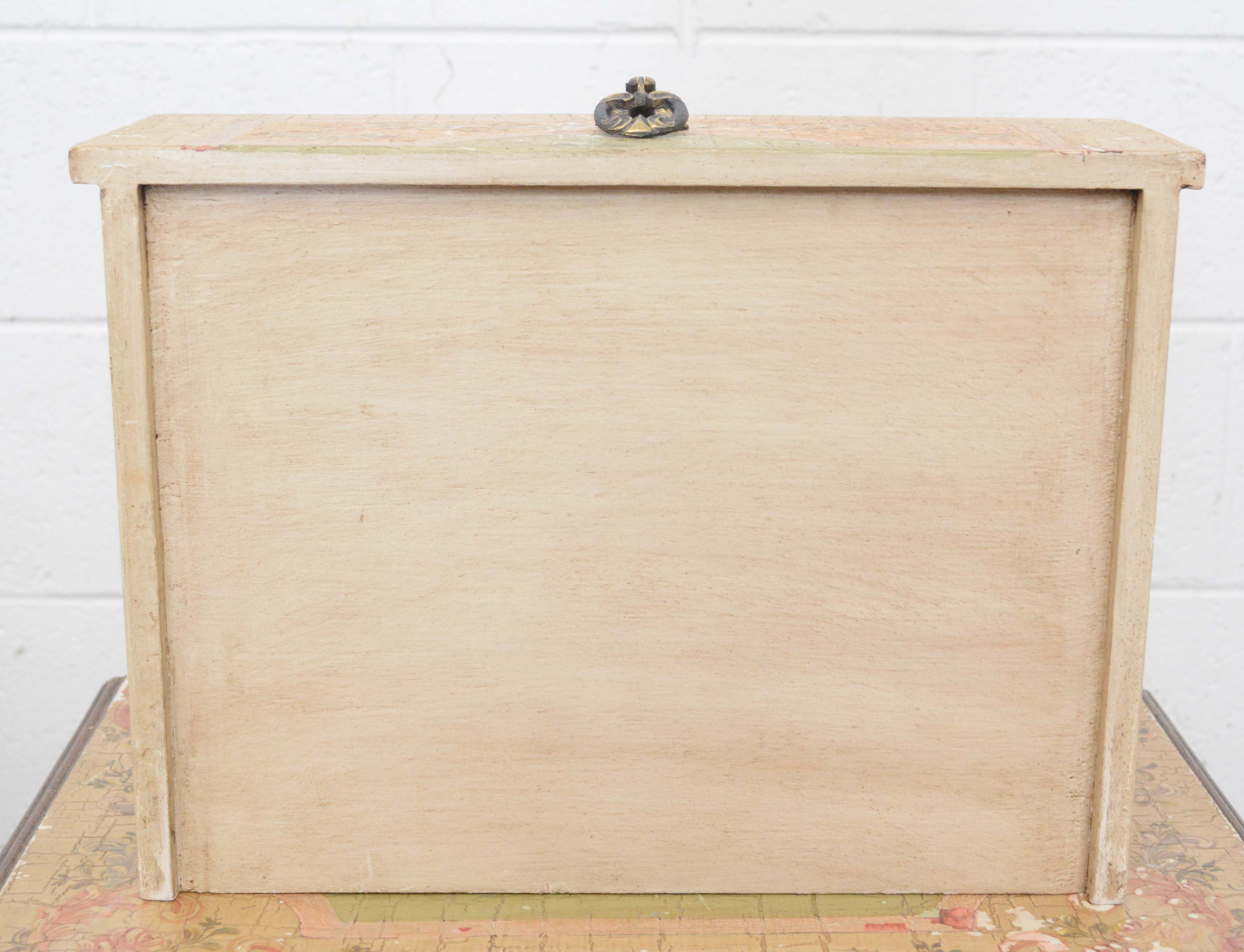 Two French Provincial Style Paint-Decorated Chests of Drawers, 20th Century