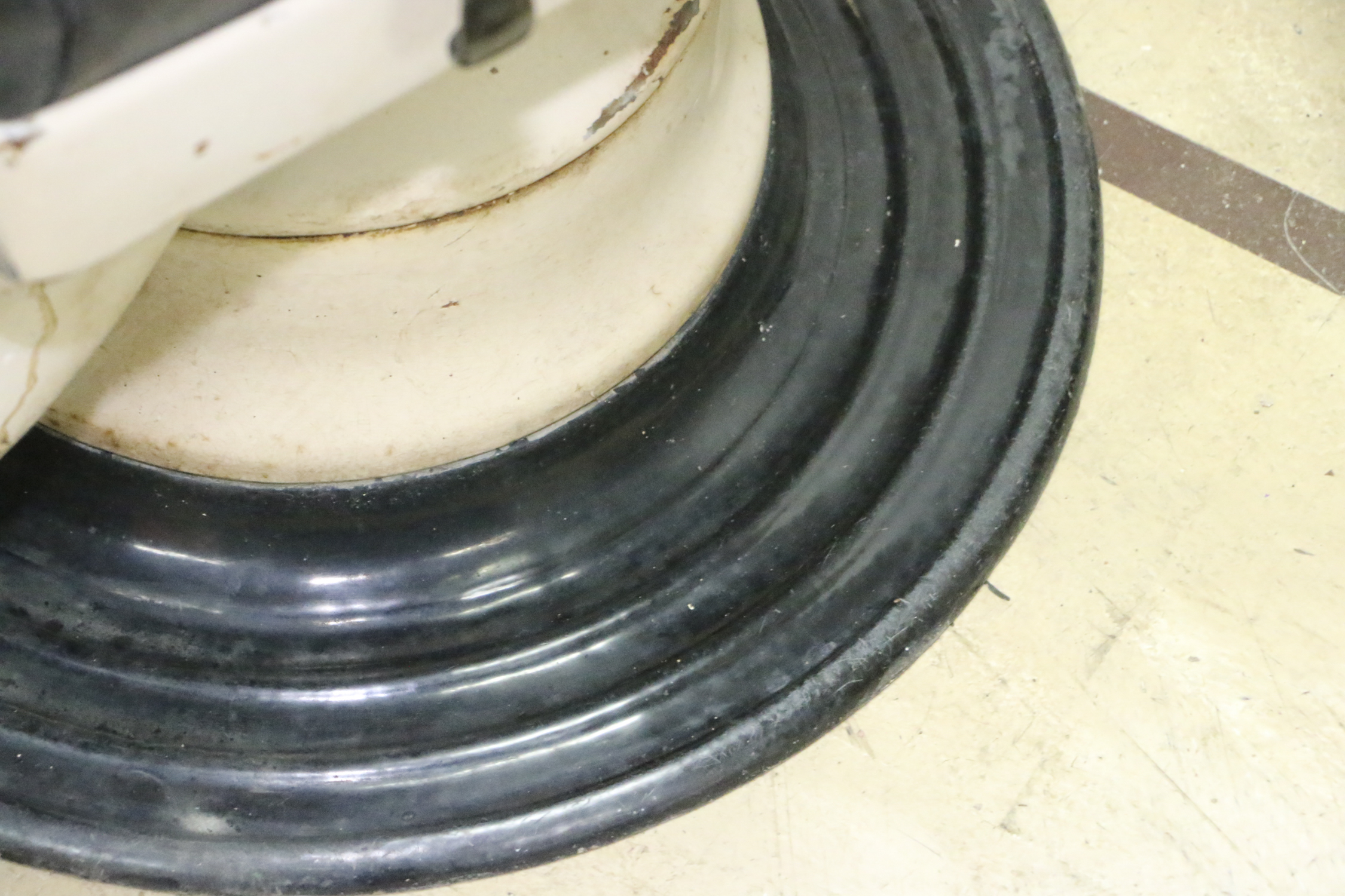 Metal Dental Chair, Early 20th Century