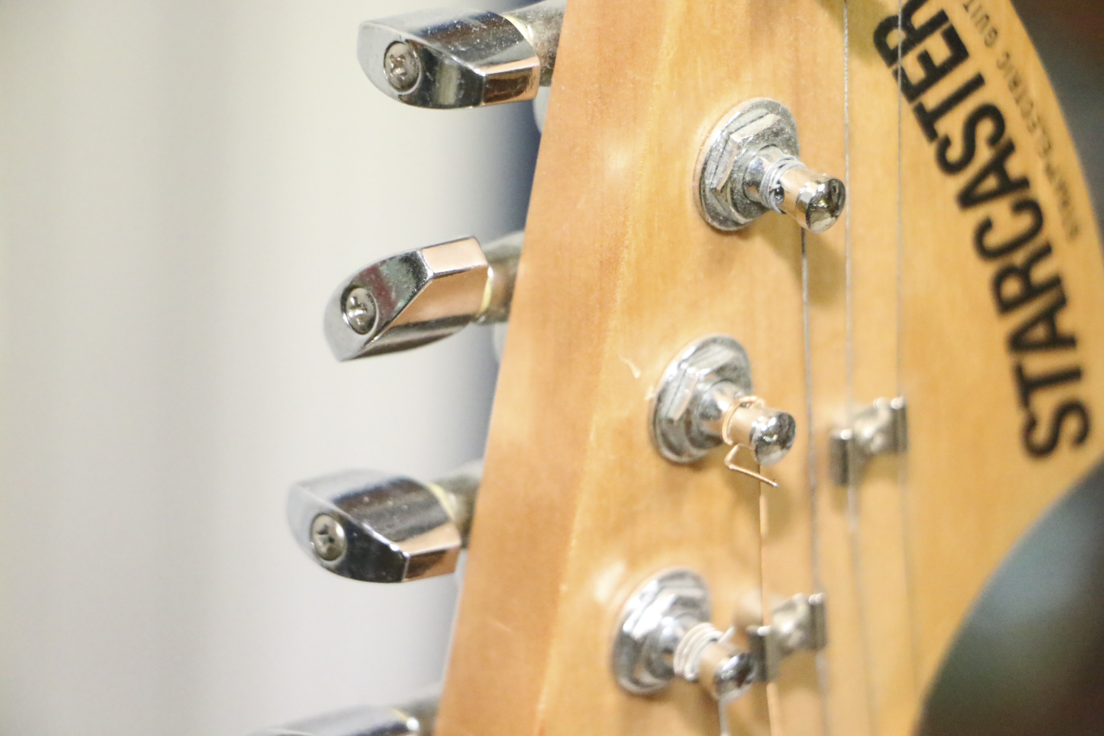 Fender Starcaster Electric Guitar