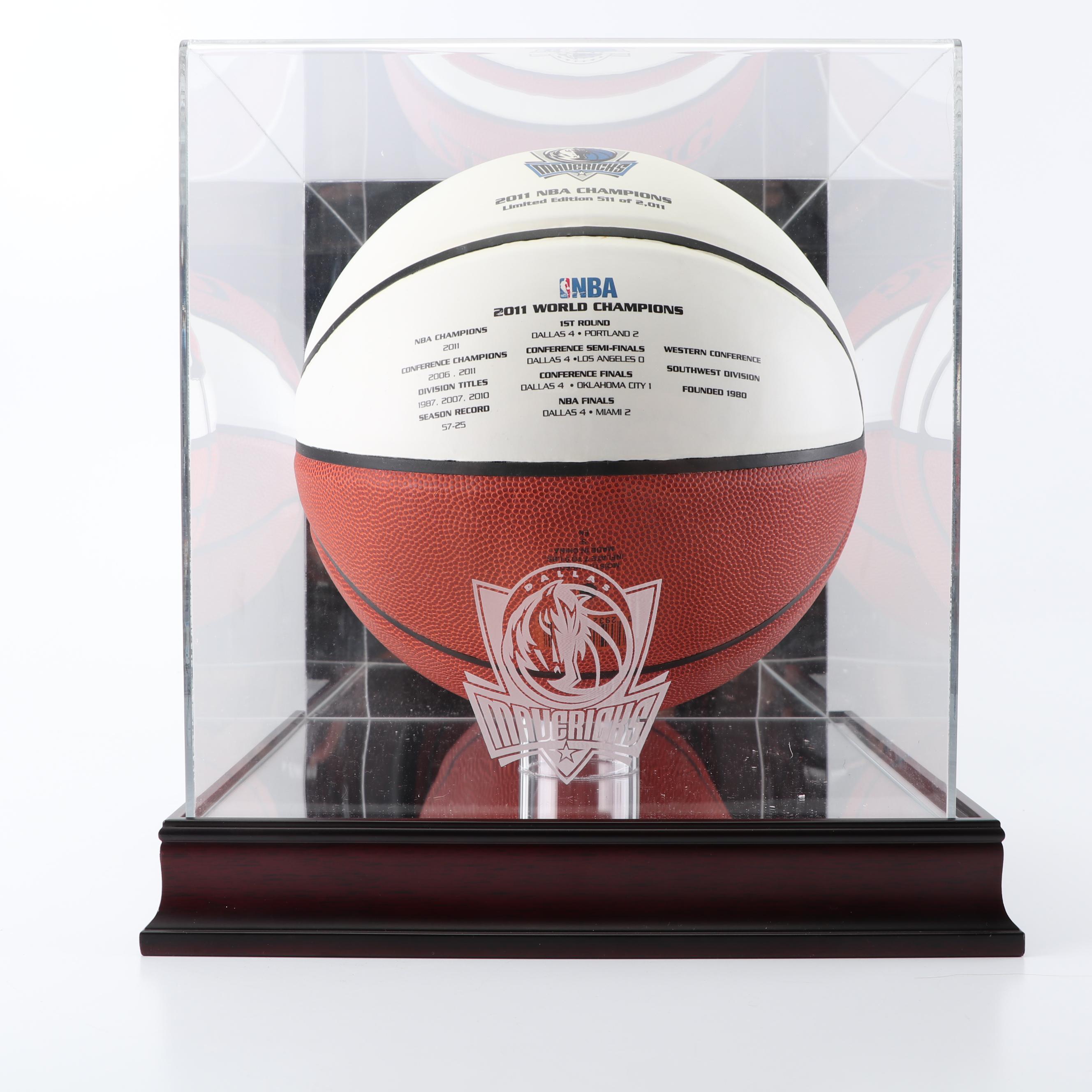 Dallas Mavericks 2011 NBA Championship Commemorative Basketball in Case