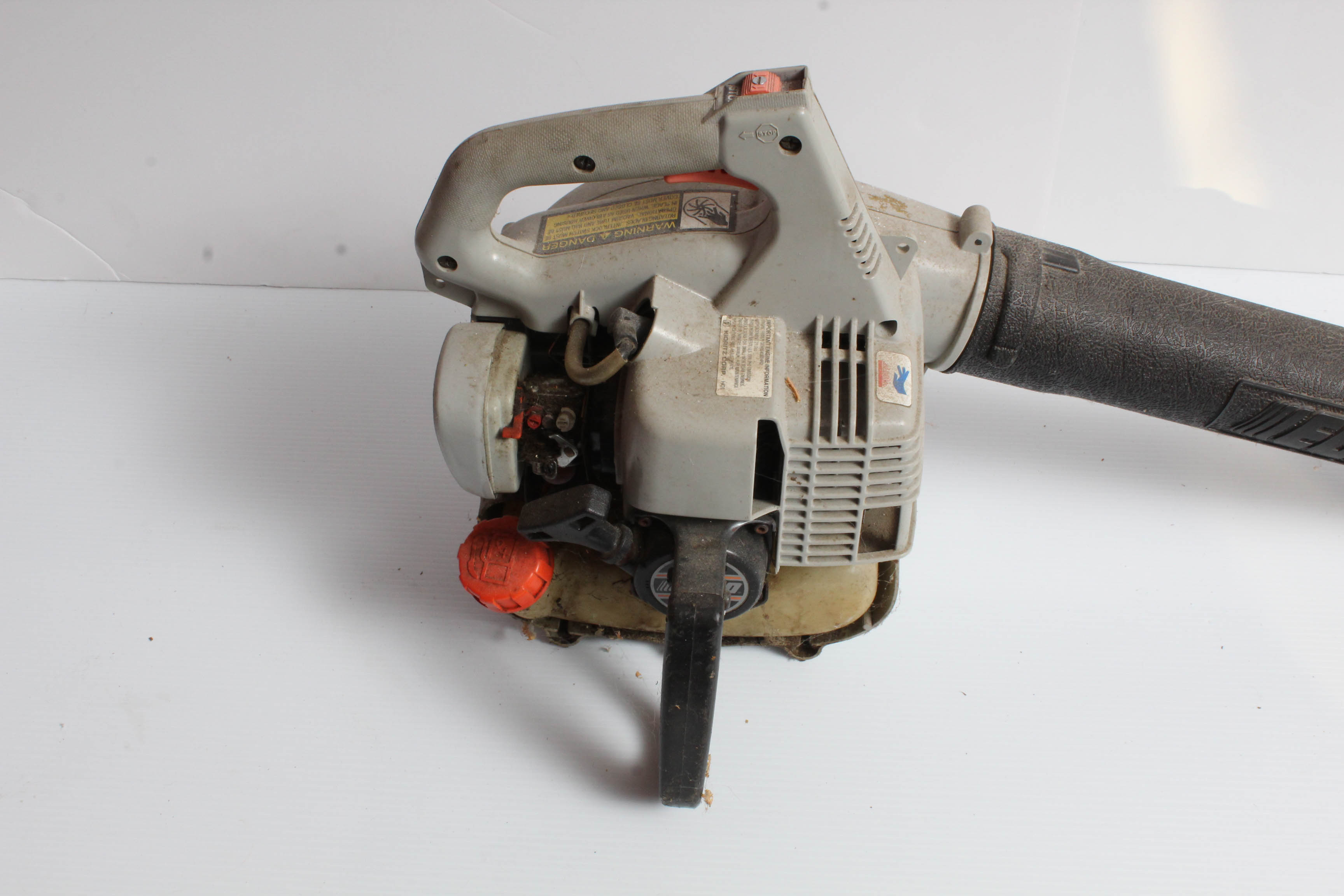 Echo ES-2100 Shred 'n' Vac with Attachments