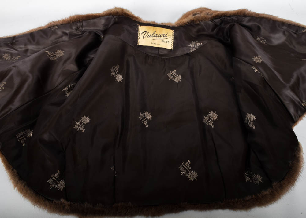 Women's Valuri Furs Mink Fur Stole