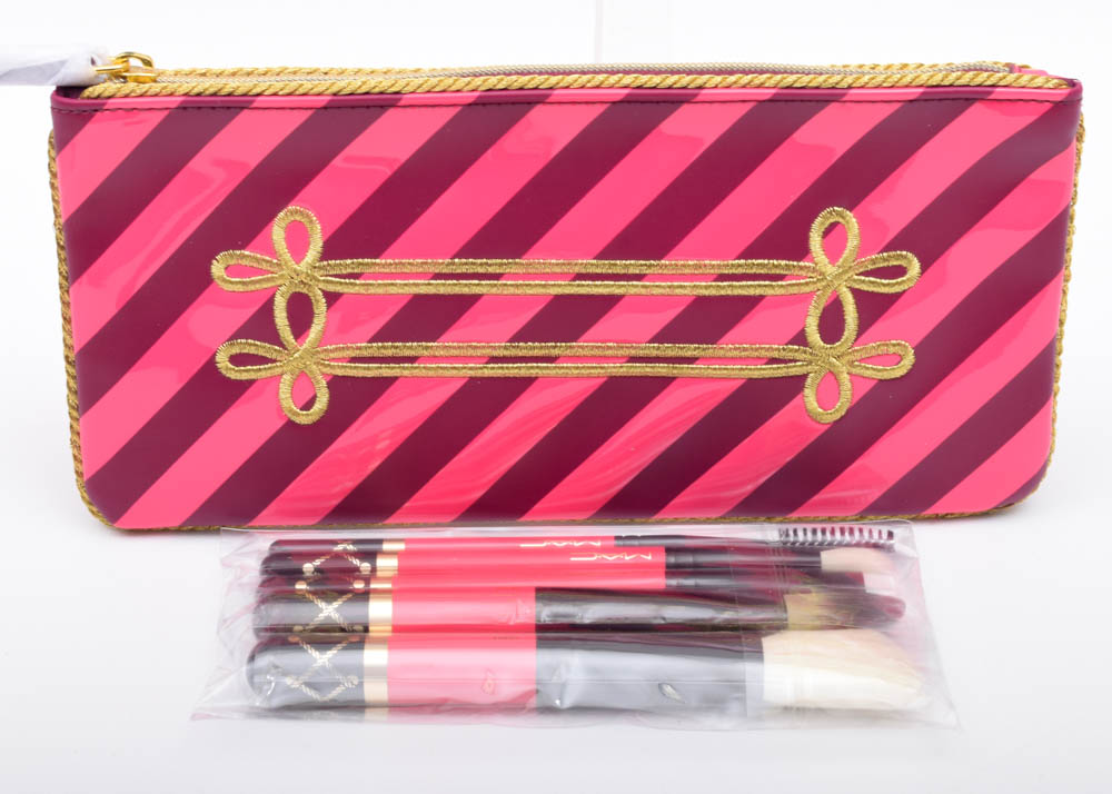 Bobbi Brown Eye Kit and MAC Cosmetics Brush Kit