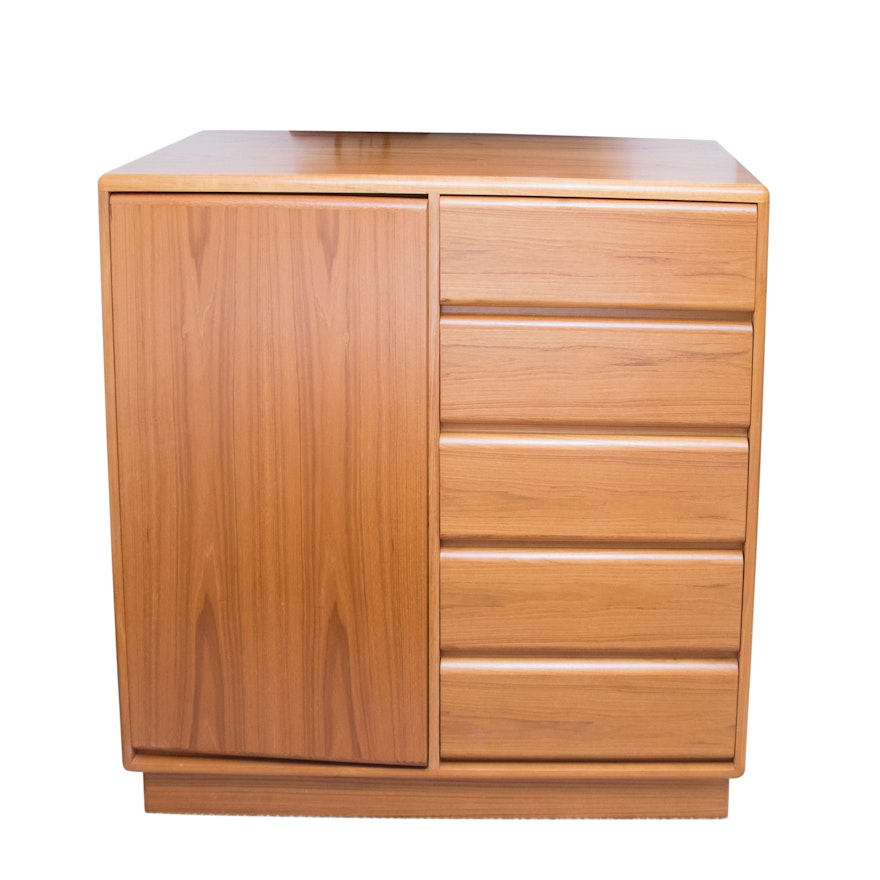 Teak Chest of Drawers by Otmar Furniture, 20th Century