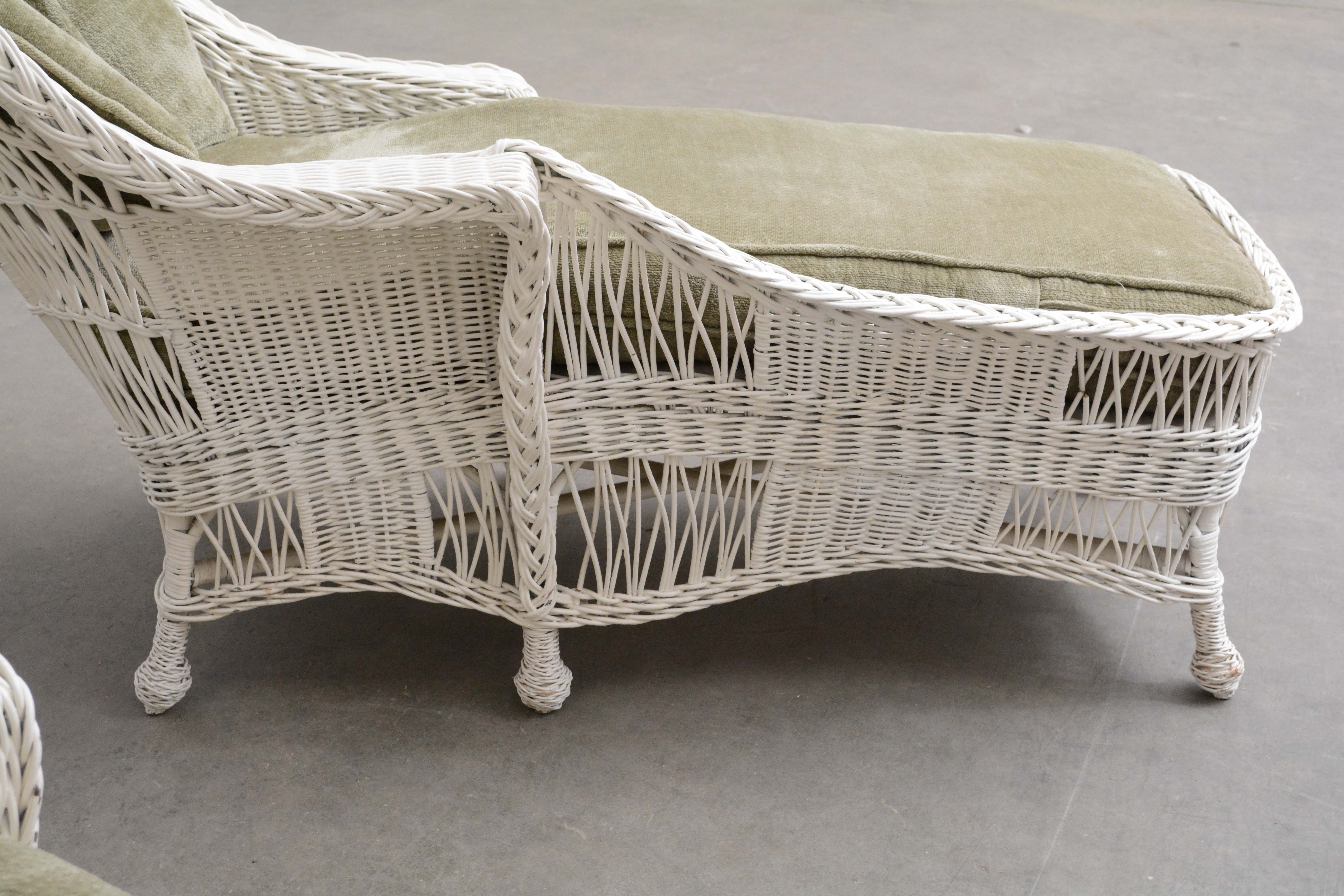 Wicker Chaise Lounge Chairs, 20th Century