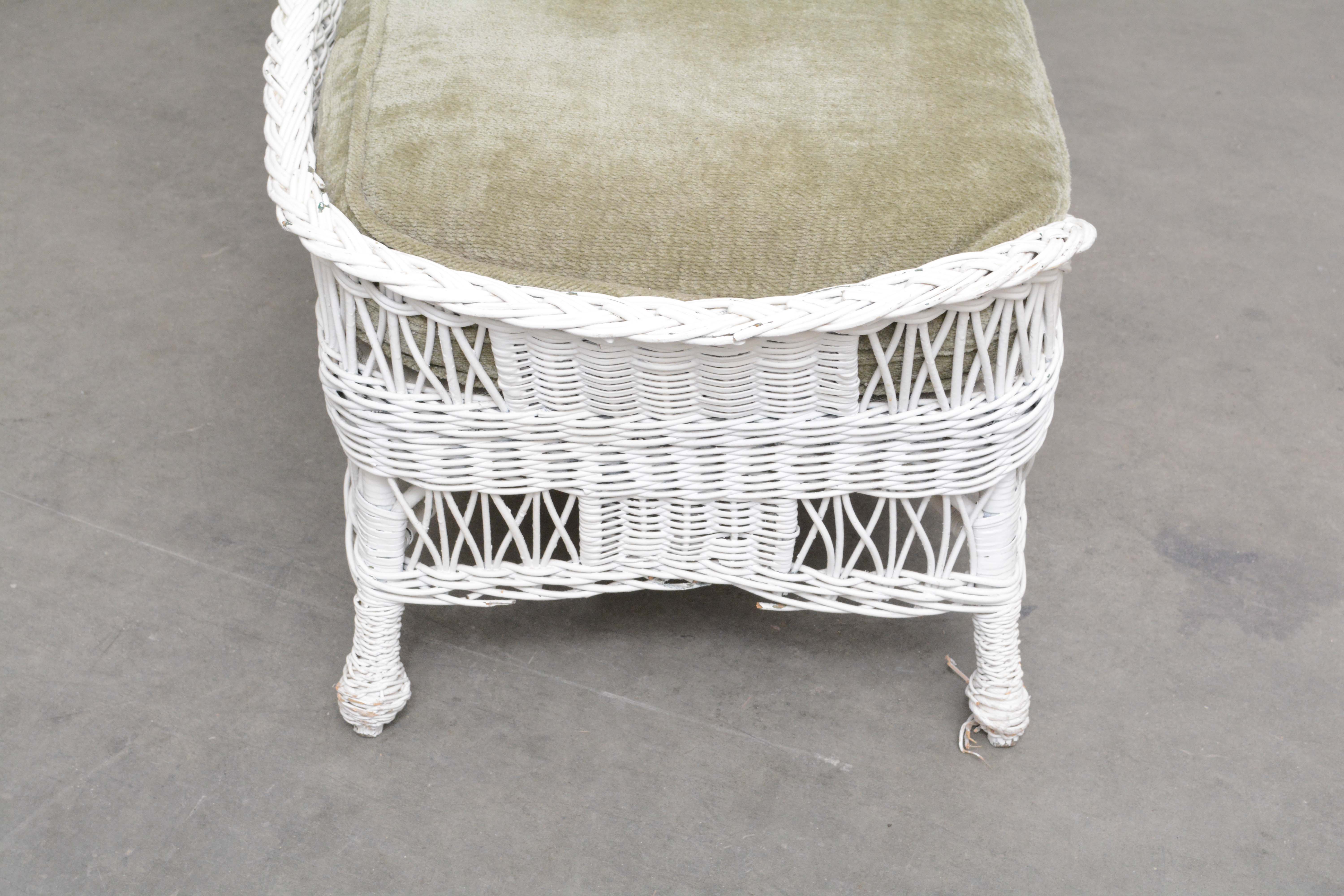 Wicker Chaise Lounge Chairs, 20th Century